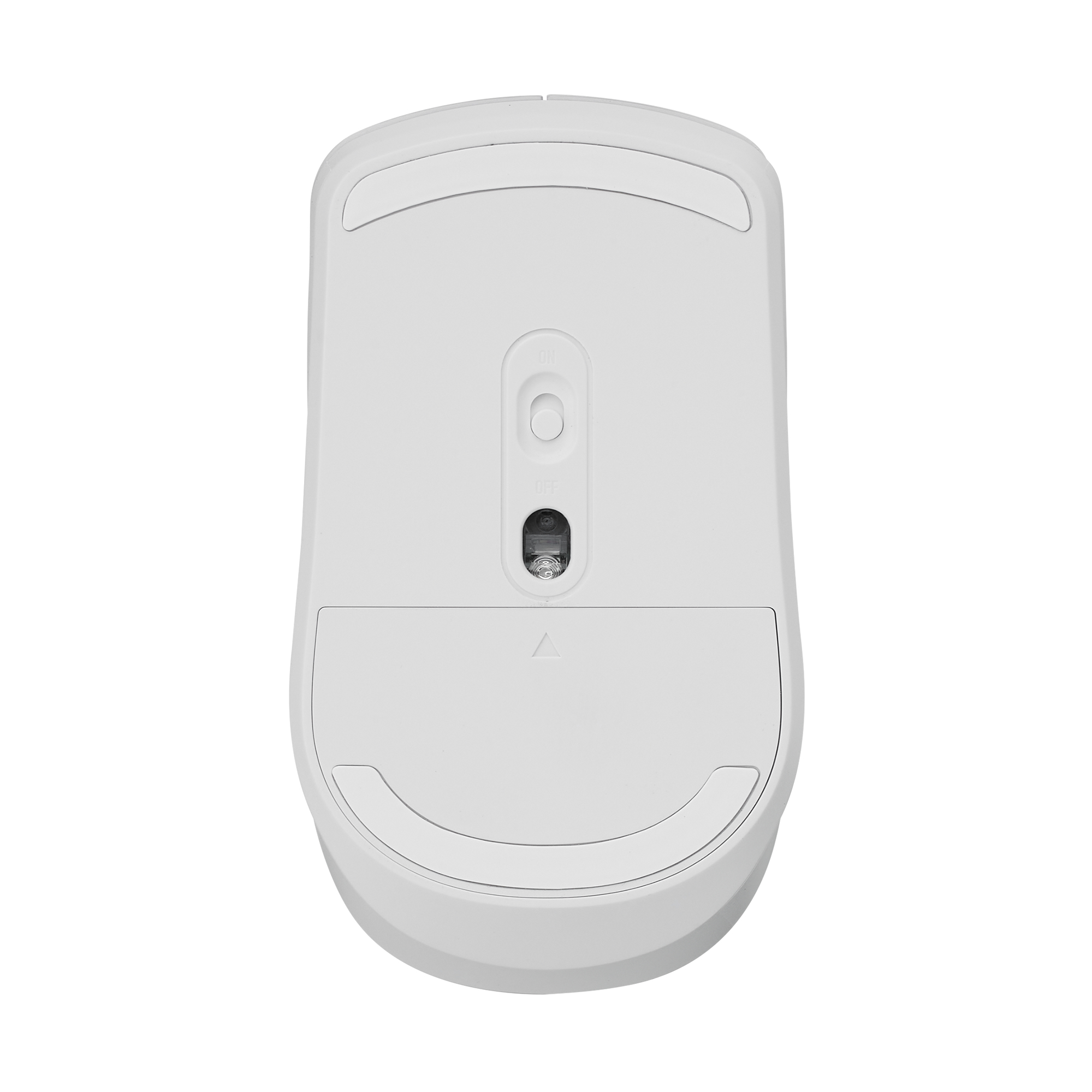 La parte inferiore di un mouse per computer bianco con due cuscinetti curvi, un interruttore di alimentazione e un sensore.