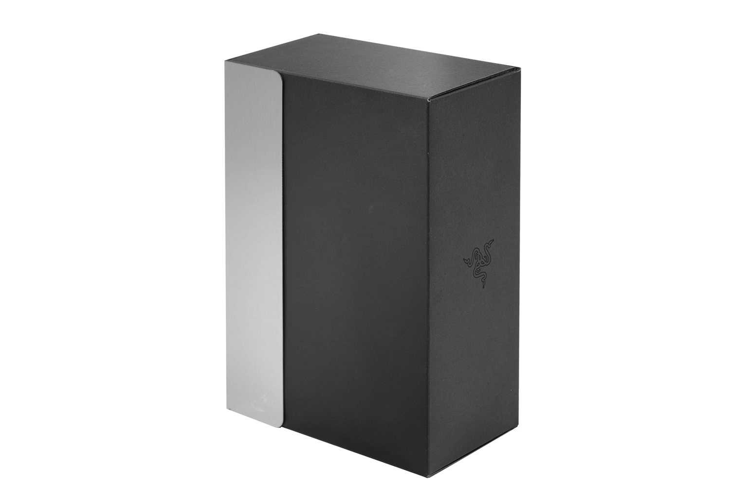Czarne i srebrne prostokątne pudełko. Logo Razer znajduje się po prawej stronie.