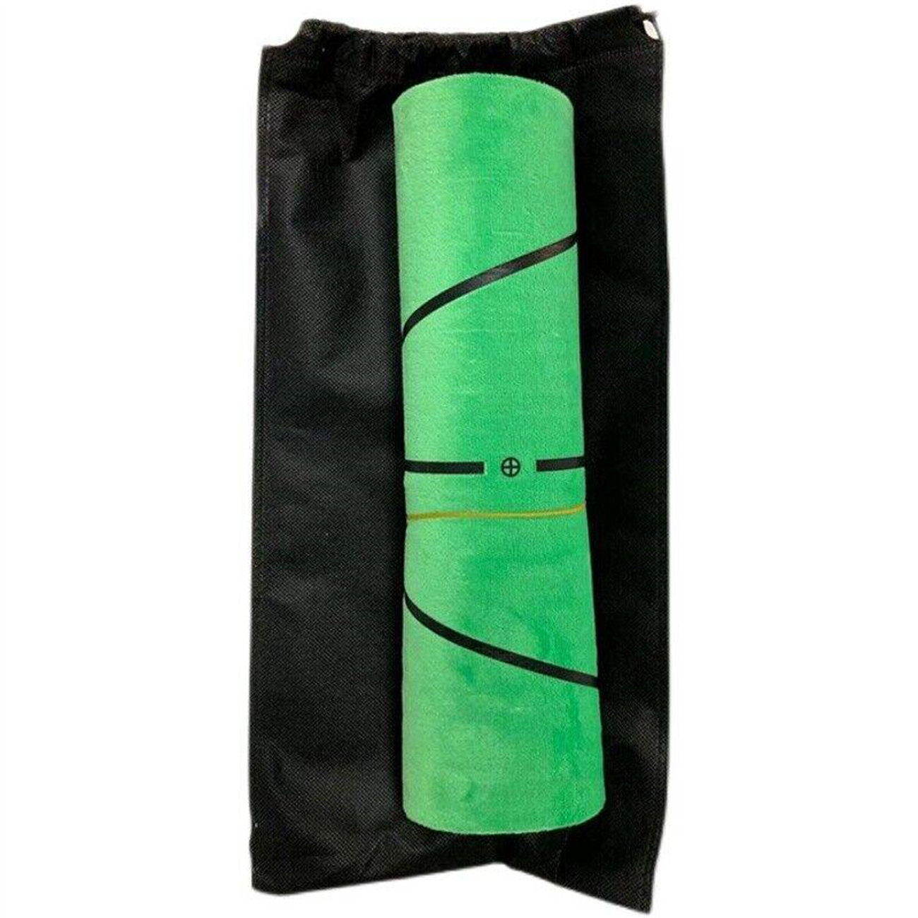 Eine aufgerollte grüne Yogamatte in einer schwarzen Tasche. Die Matte hat schwarze Streifen und einen Kreis.