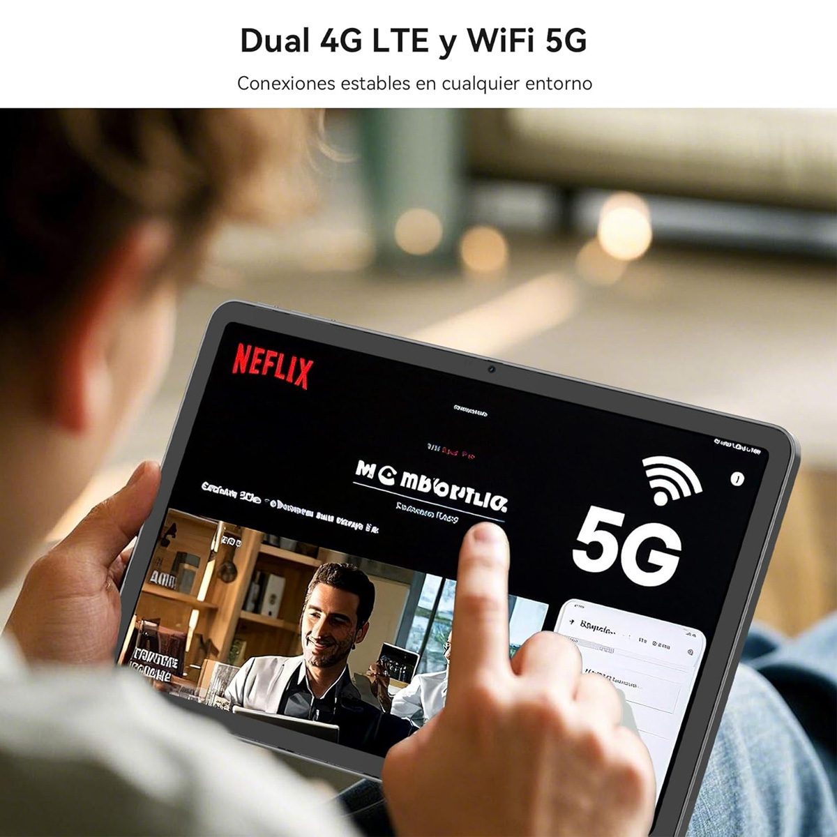Persona sosteniendo una tableta con logotipos 5G y Netflix.