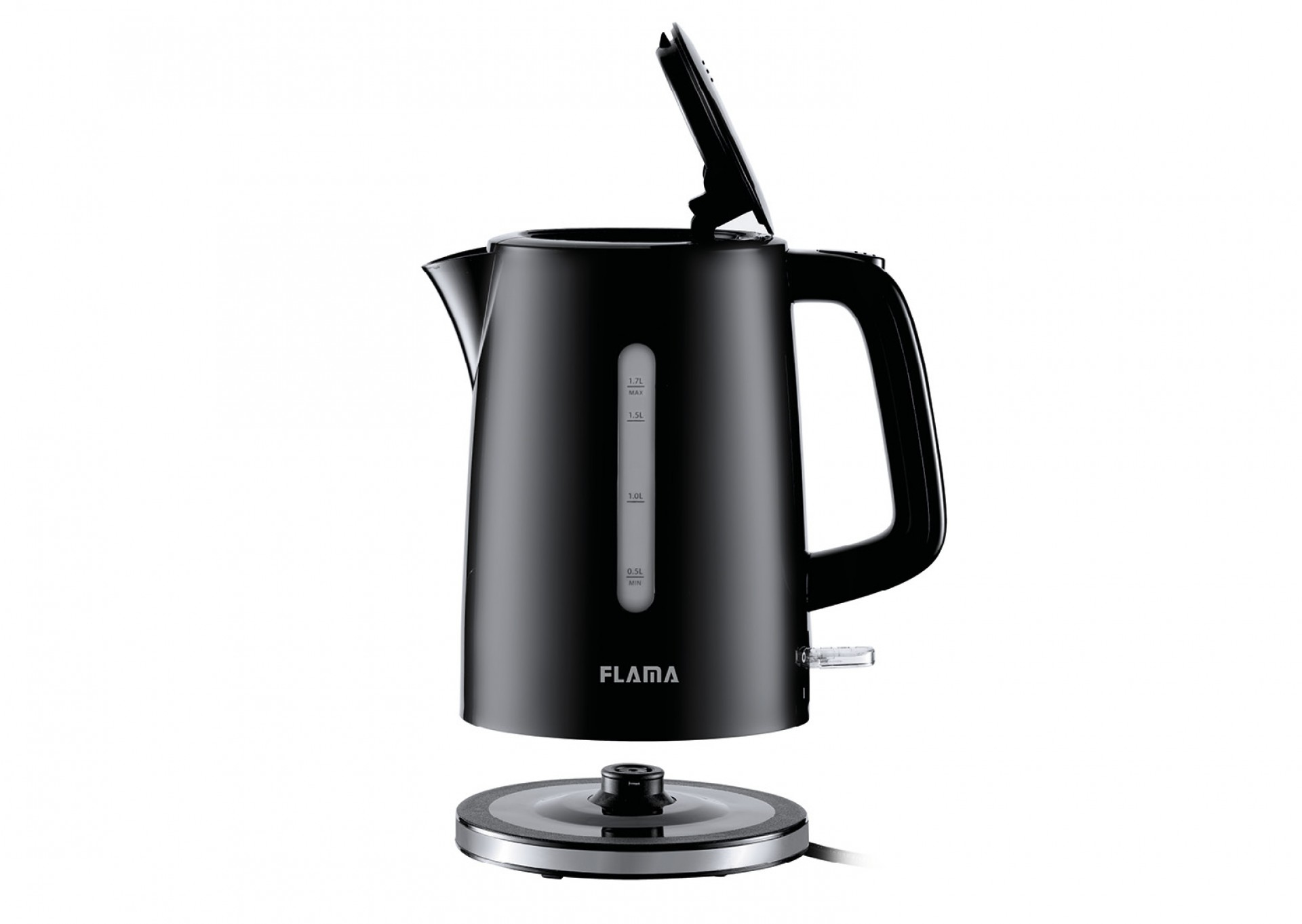 Czarny czajnik elektryczny z otwartą pokrywą, na podstawie, na białym tle. Widoczna nazwa marki 'FLAMA'.