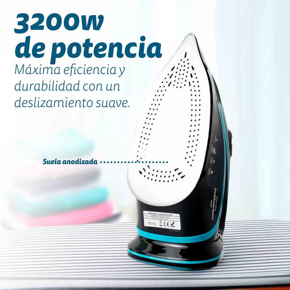 Primer plano de una plancha con texto sobre potencia y características.