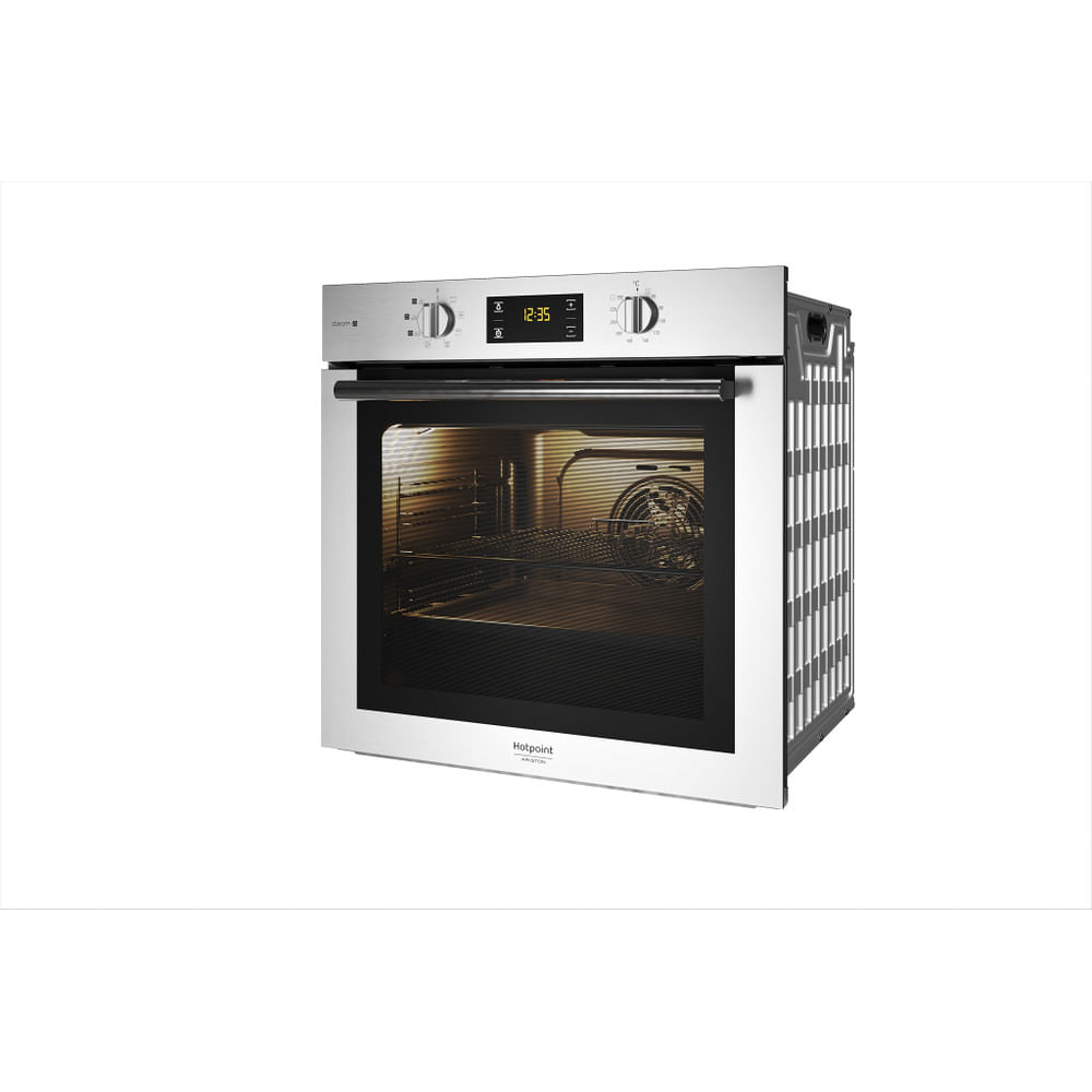 Forno argentato con porta in vetro, display digitale e supporti laterali in metallo.