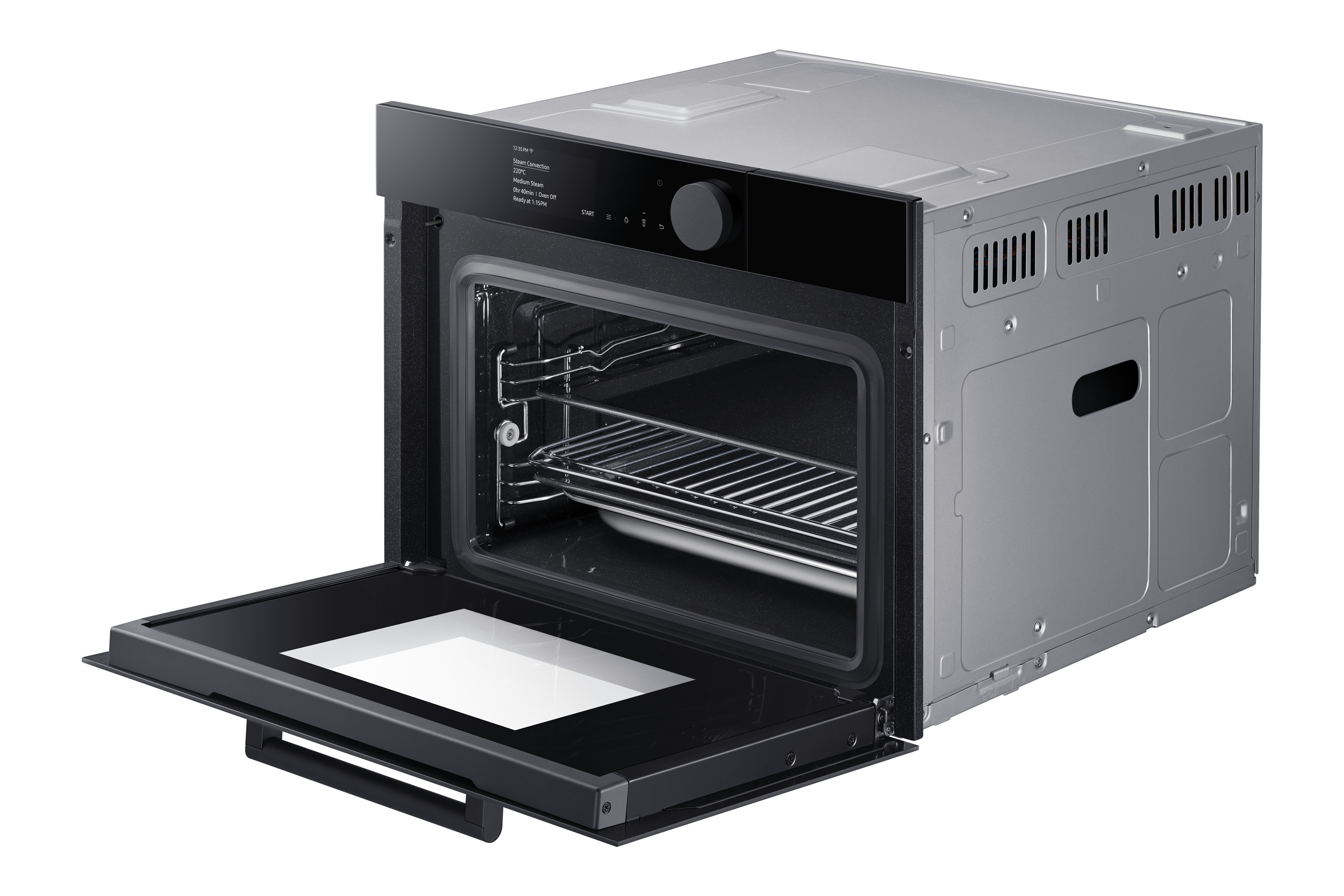 Un forno con display digitale e logo Bosch sul frontale.
