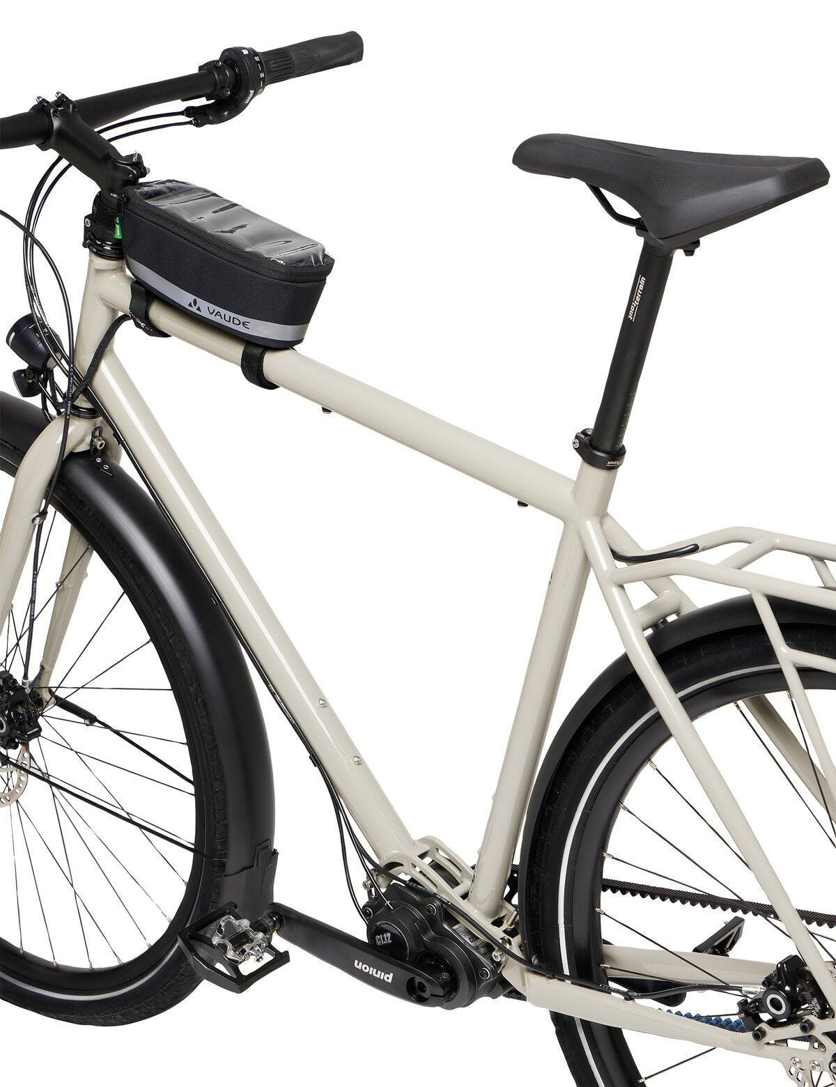 Beżowa rama roweru, z czarnym siodełkiem i czarną torbą na kierownicy.
