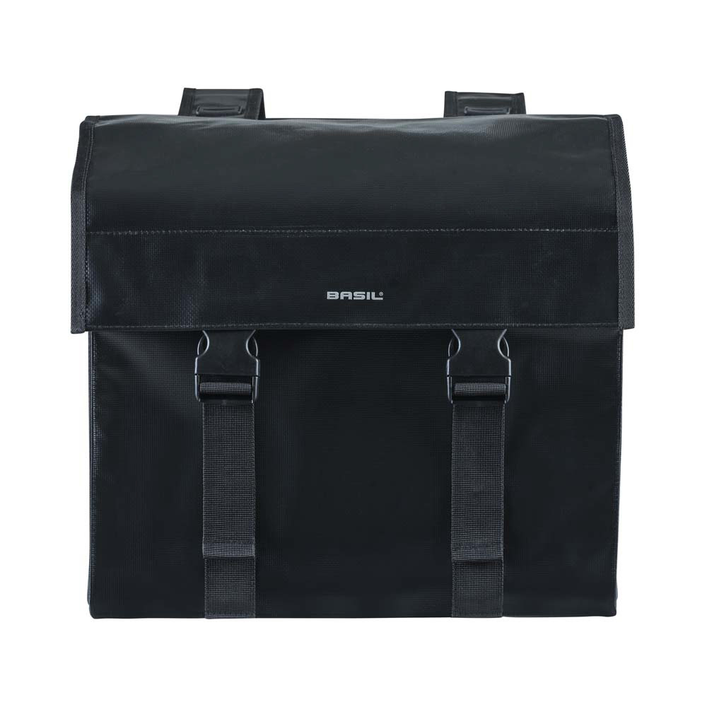 Czarna torba rowerowa Basil z dwoma paskami. Torba ma klamrę na każdym pasku.