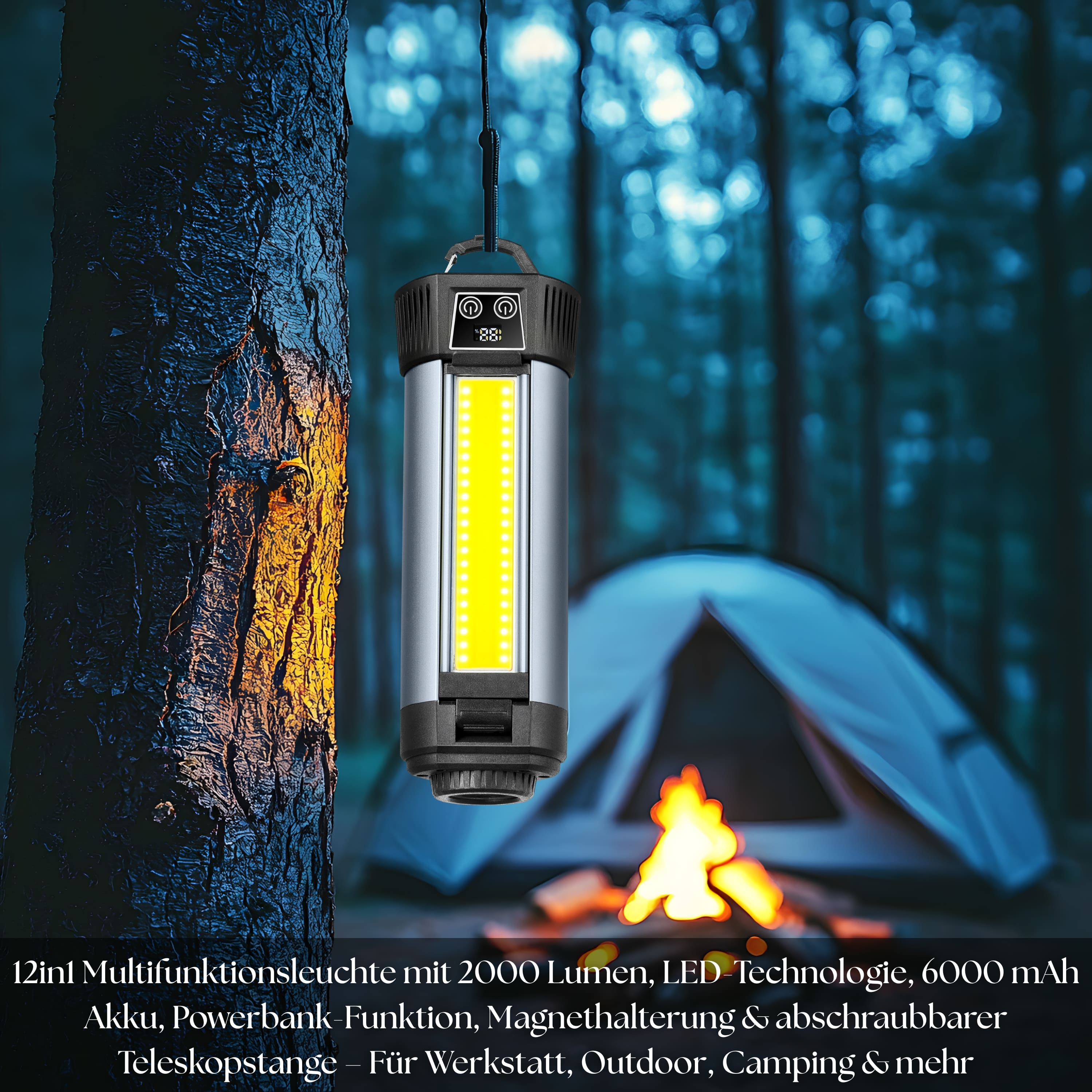 Eine silberne und schwarze Campinglaterne mit gelbem Licht. Waldhintergrund.