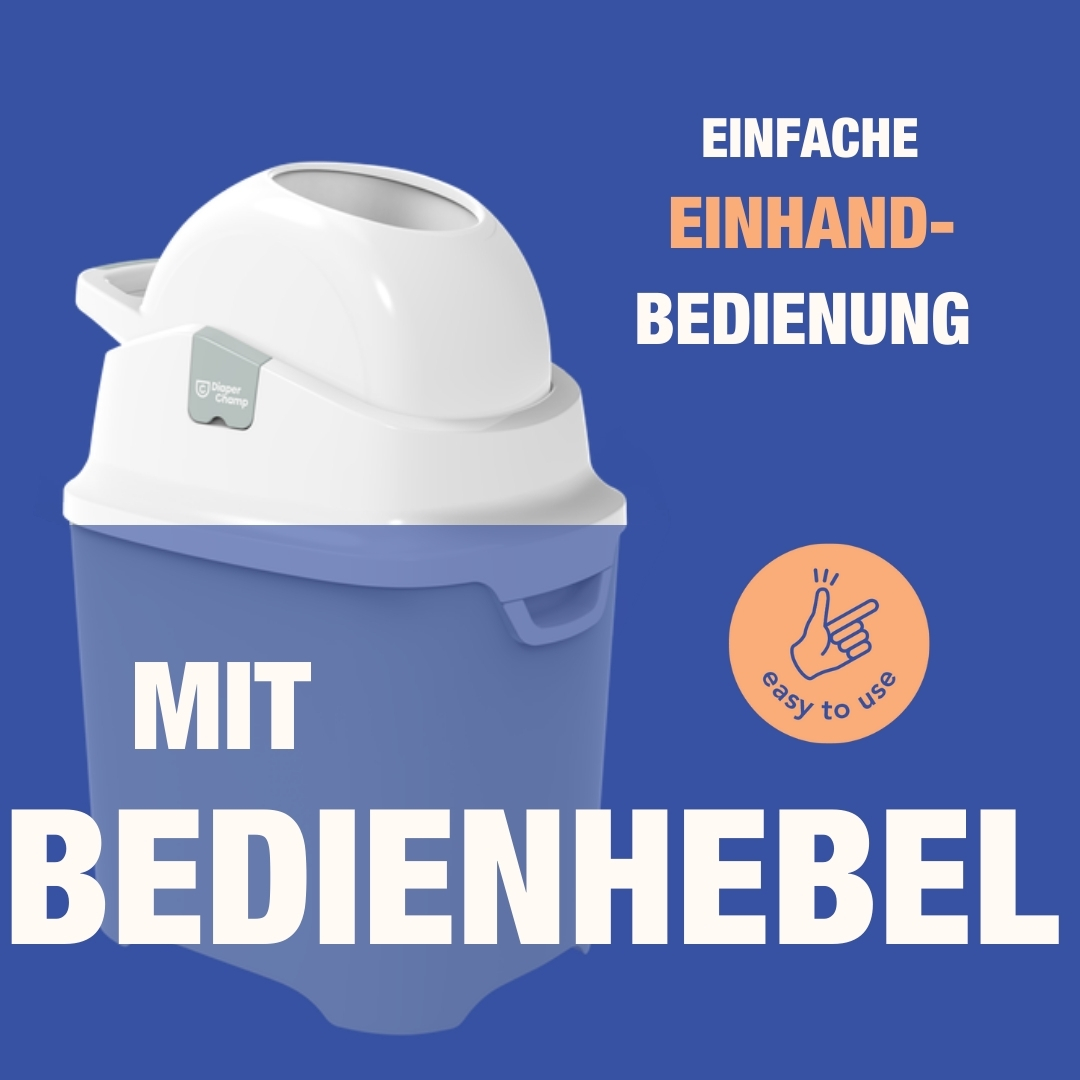 Ein weißer und blauer Windeleimer, mit Text auf Deutsch.
