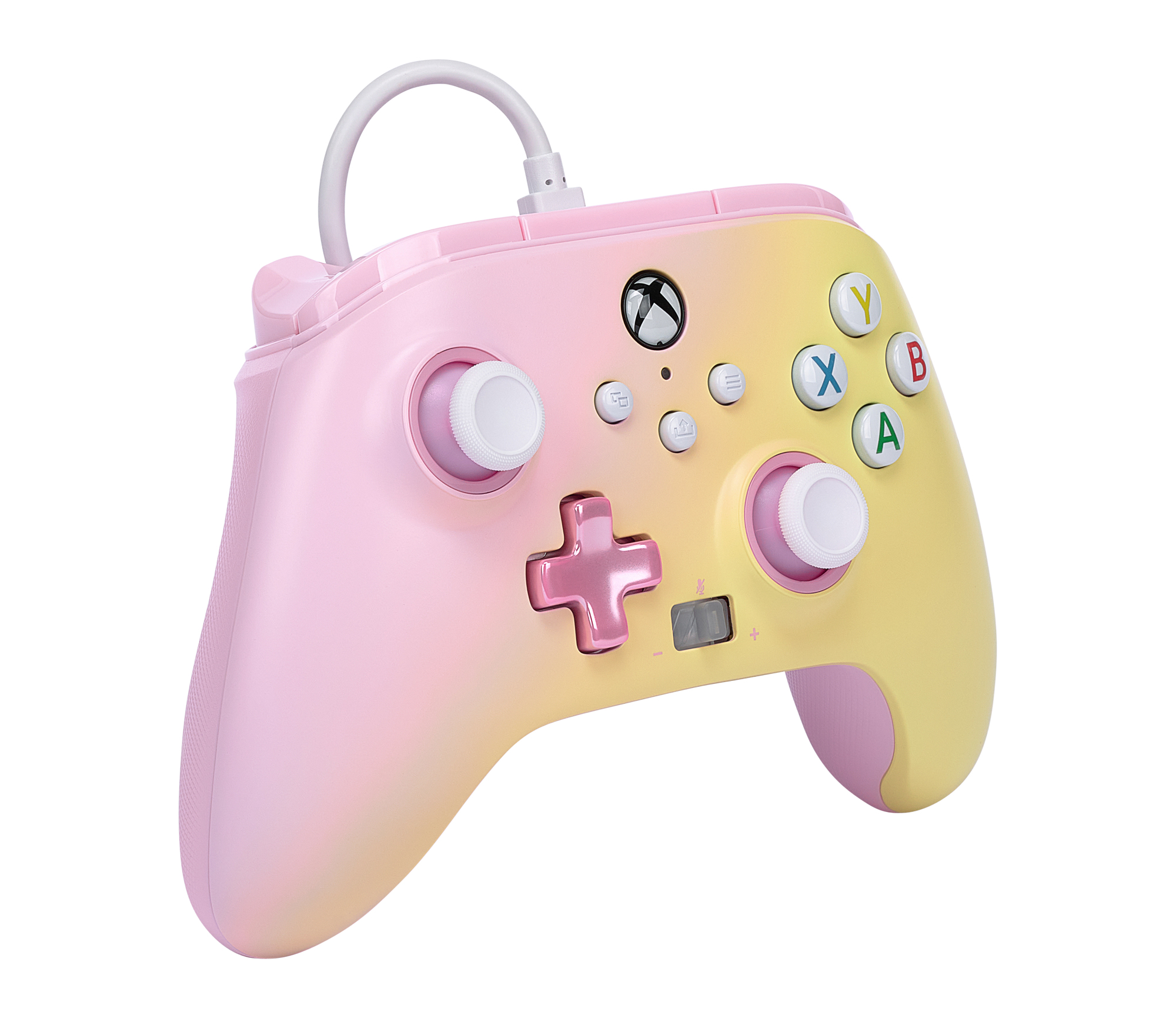 Controller Xbox rosa e giallo. Vista angolata. Leve analogiche bianche, pulsanti rosa.