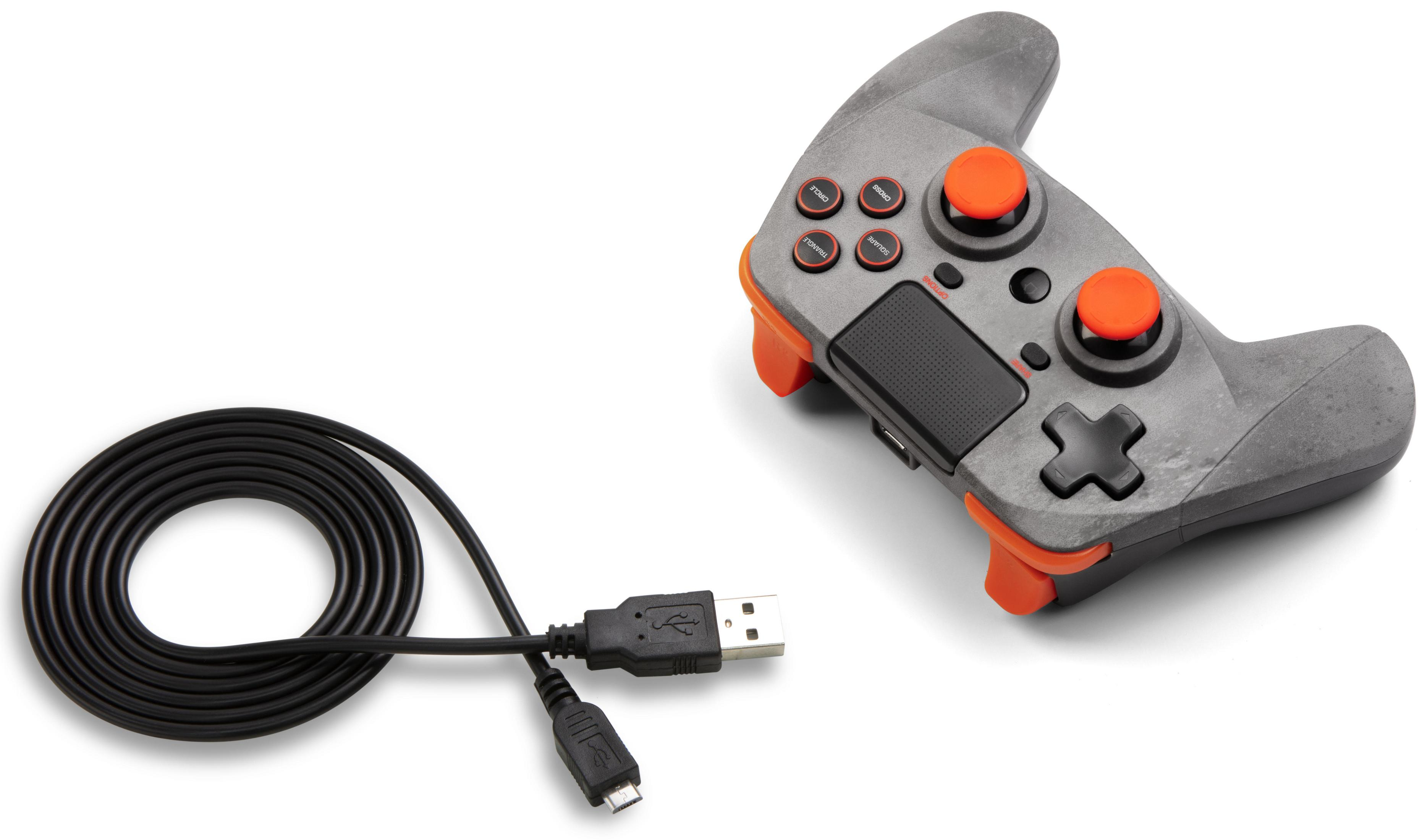 Grauer und orangefarbener Videospiel-Controller mit USB-Kabel.