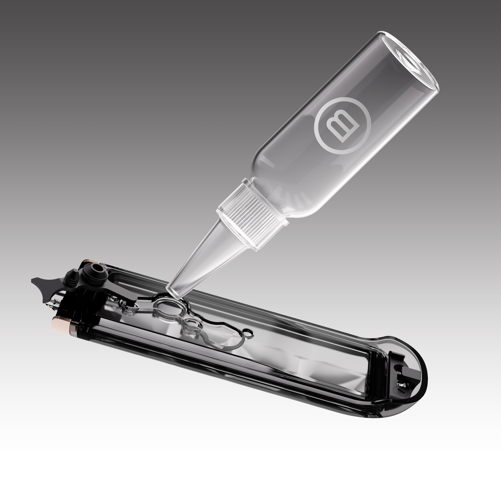 Przezroczysta butelka dozująca płyn na czarne urządzenie. Butelka ma logo 'B'.