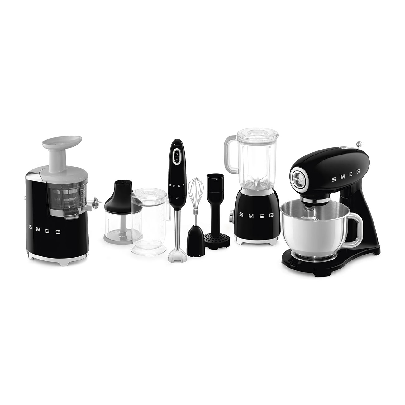 Juego de electrodomésticos de cocina negros, que incluyen una exprimidora, una licuadora, una batidora y una batidora de inmersión.