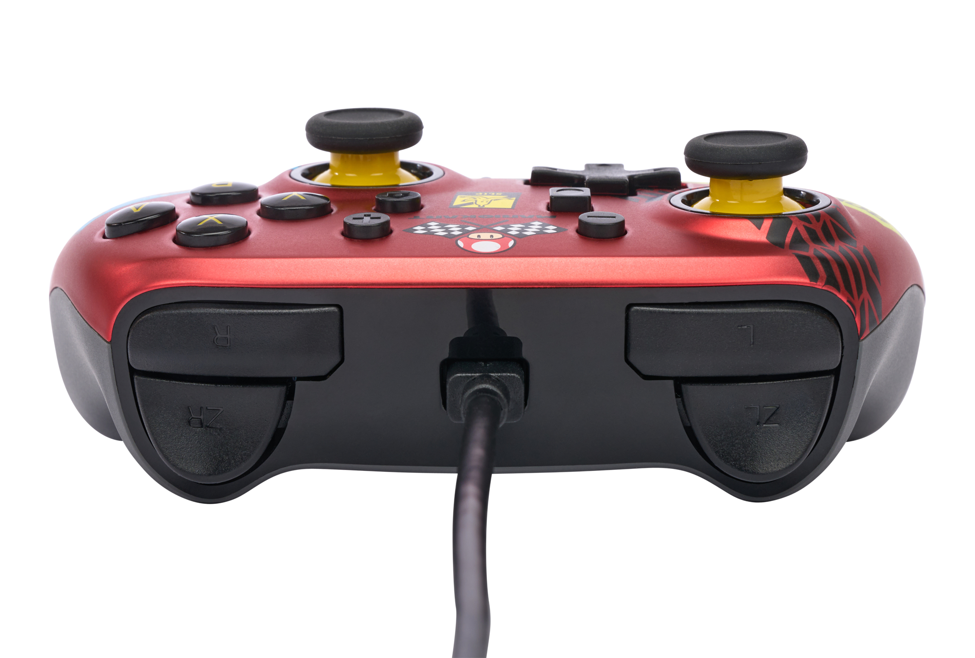 Rode videogamecontroller met knoppen en een kabel, geïsoleerd op wit.