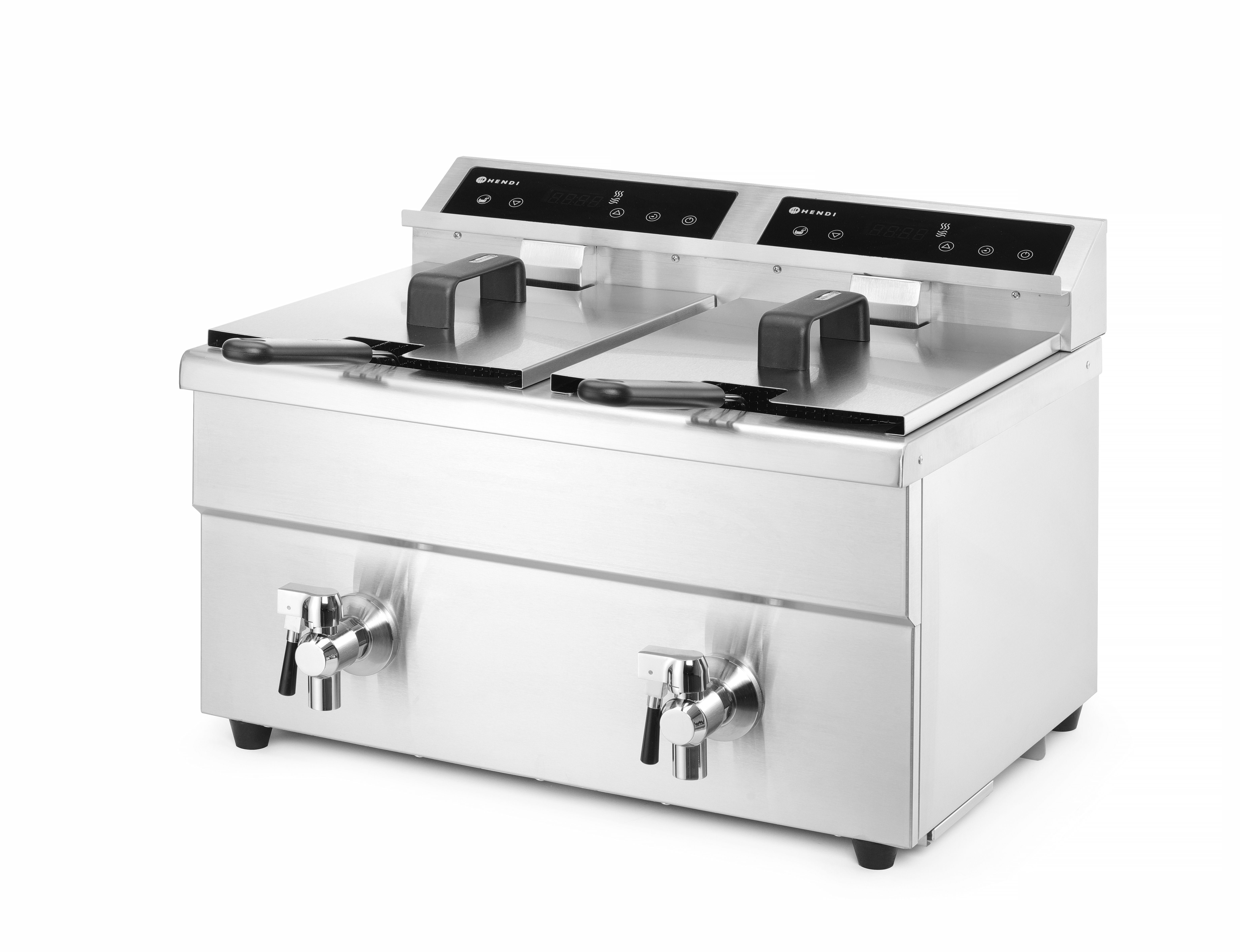 Gewerblicher Frittierautomat aus Edelstahl mit zwei Tanks und Auslässen. Es befindet sich auf weißem Hintergrund.