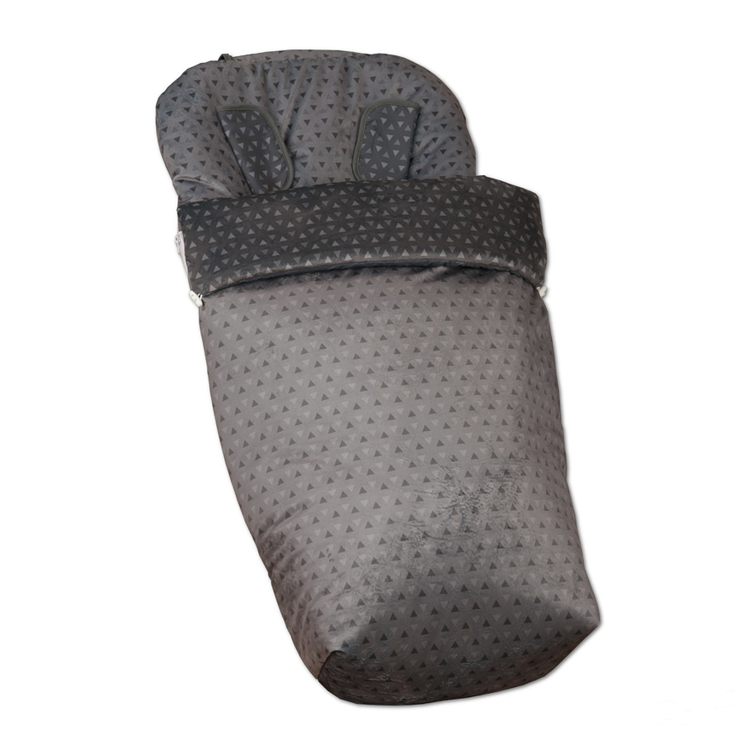 Un saco de dormir gris para bebé con un patrón geométrico y reposacabezas.