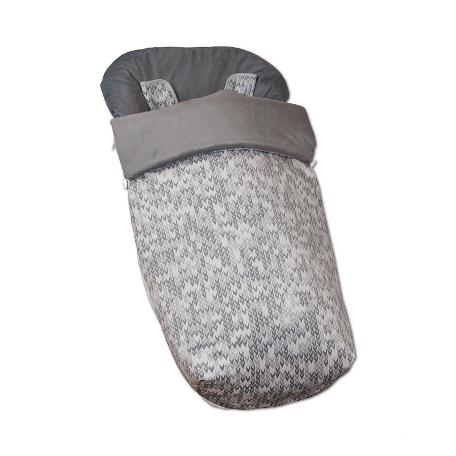 Saco de dormir gris para bebé con un patrón geométrico blanco y gris. Tiene un reposacabezas gris.