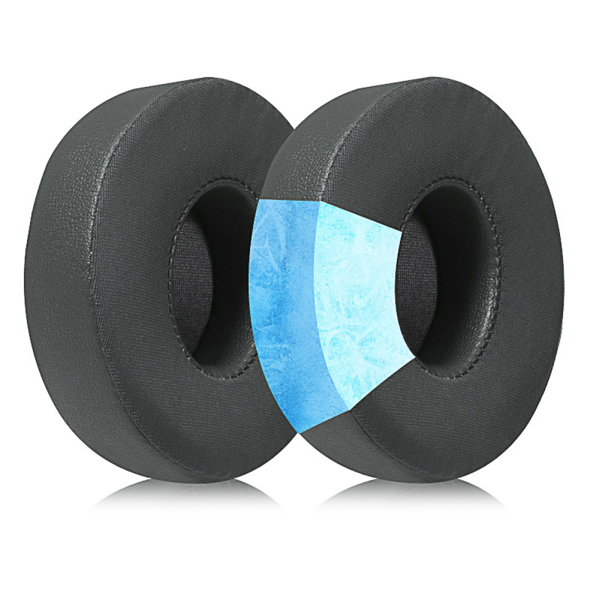 Due cuscinetti auricolari grigi con interno blu visibile. I cuscinetti sono circolari.