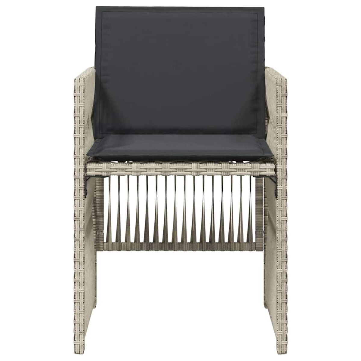 Sedia da esterno in vimini con cuscino nero, vista frontale, design semplice.