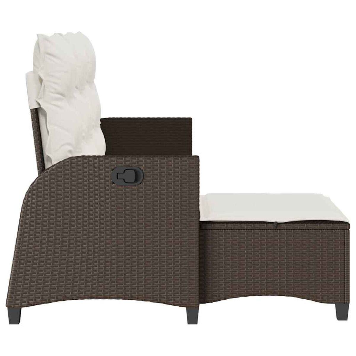Dunkelbrauner Outdoor-Wicker-Stuhl mit weißem Kissen. Hat einen seitlichen Griff.