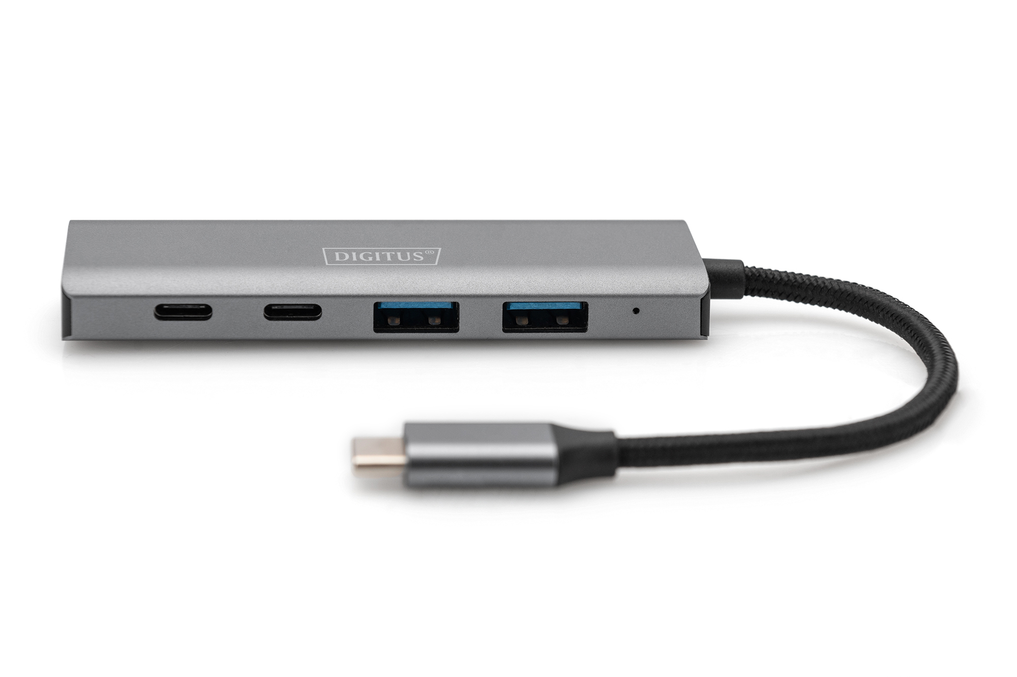 Silberner USB-Hub mit mehreren Anschlüssen und einem schwarzen Kabel.