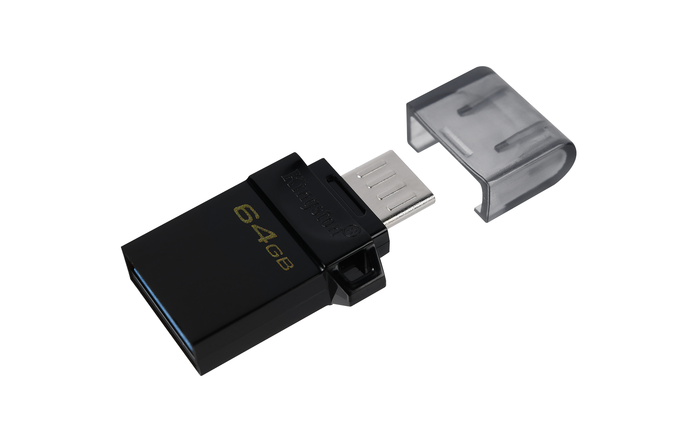 Una chiavetta USB nera con cappuccio rimovibile su sfondo bianco.