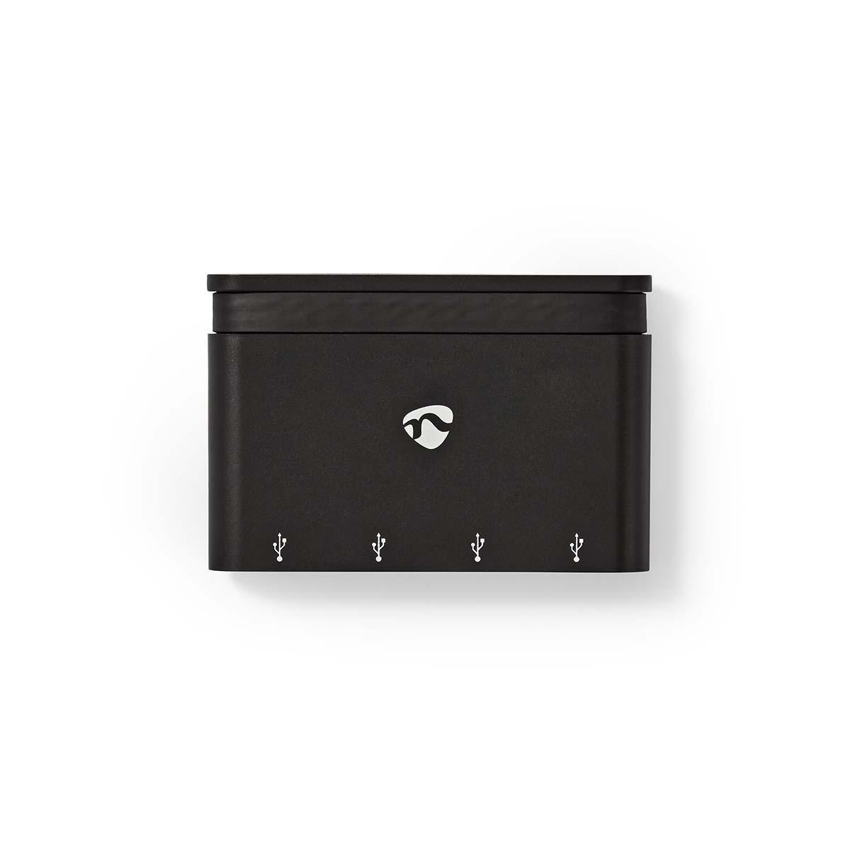 Schwarzer USB-Hub mit vier USB-Anschlüssen und einem Logo.