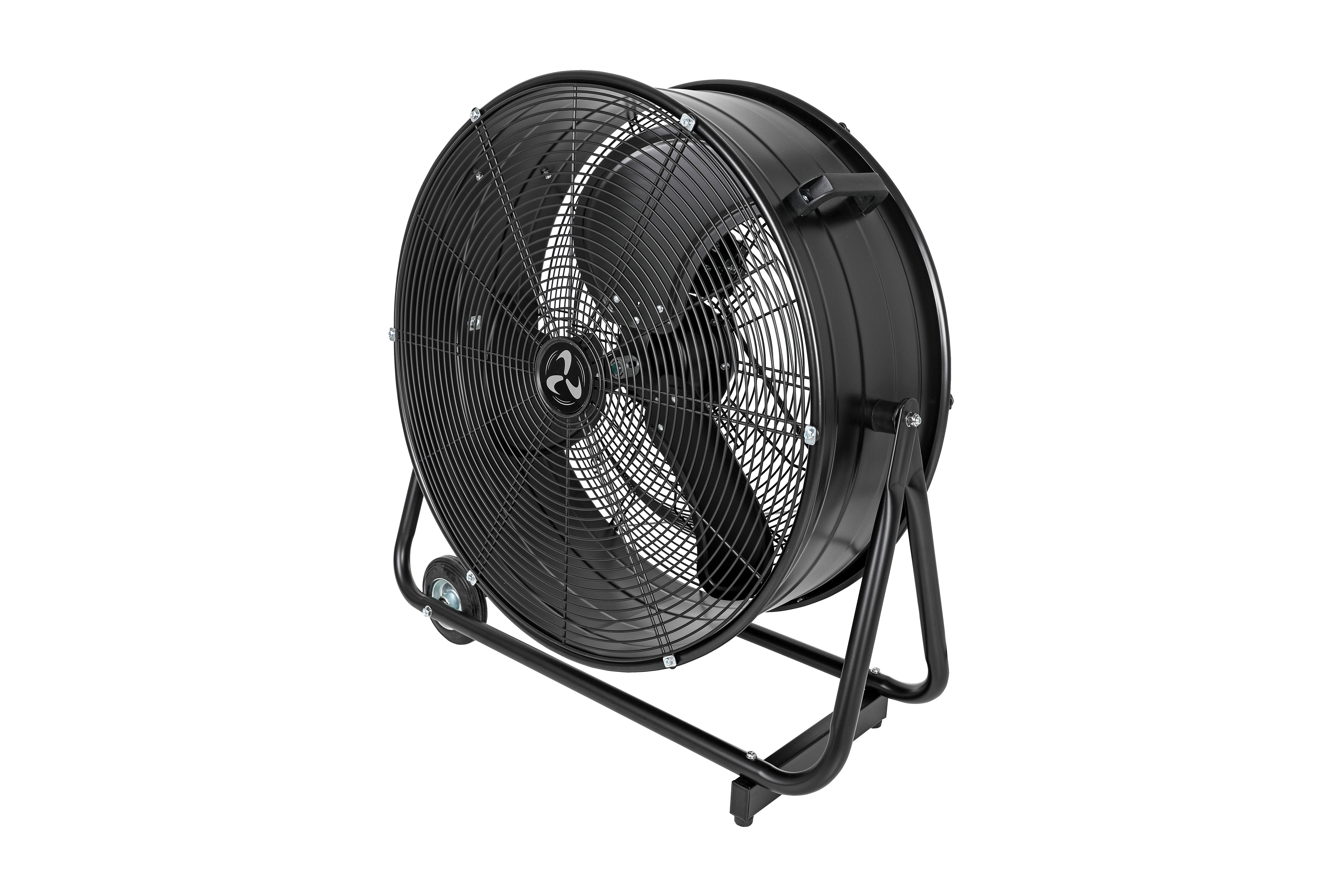 Czarny wentylator przemysłowy na stojaku. Ma wentylator w klatce i uchwyt. Tło jest białe.