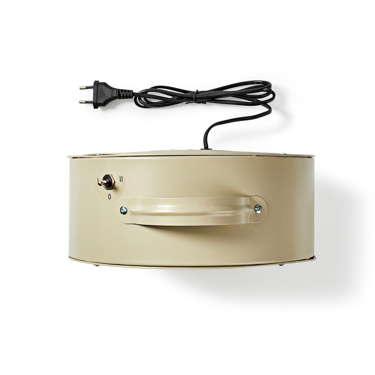 Un ventilatore rotondo color beige con maniglia e cavo di alimentazione. L'interruttore è sul lato.