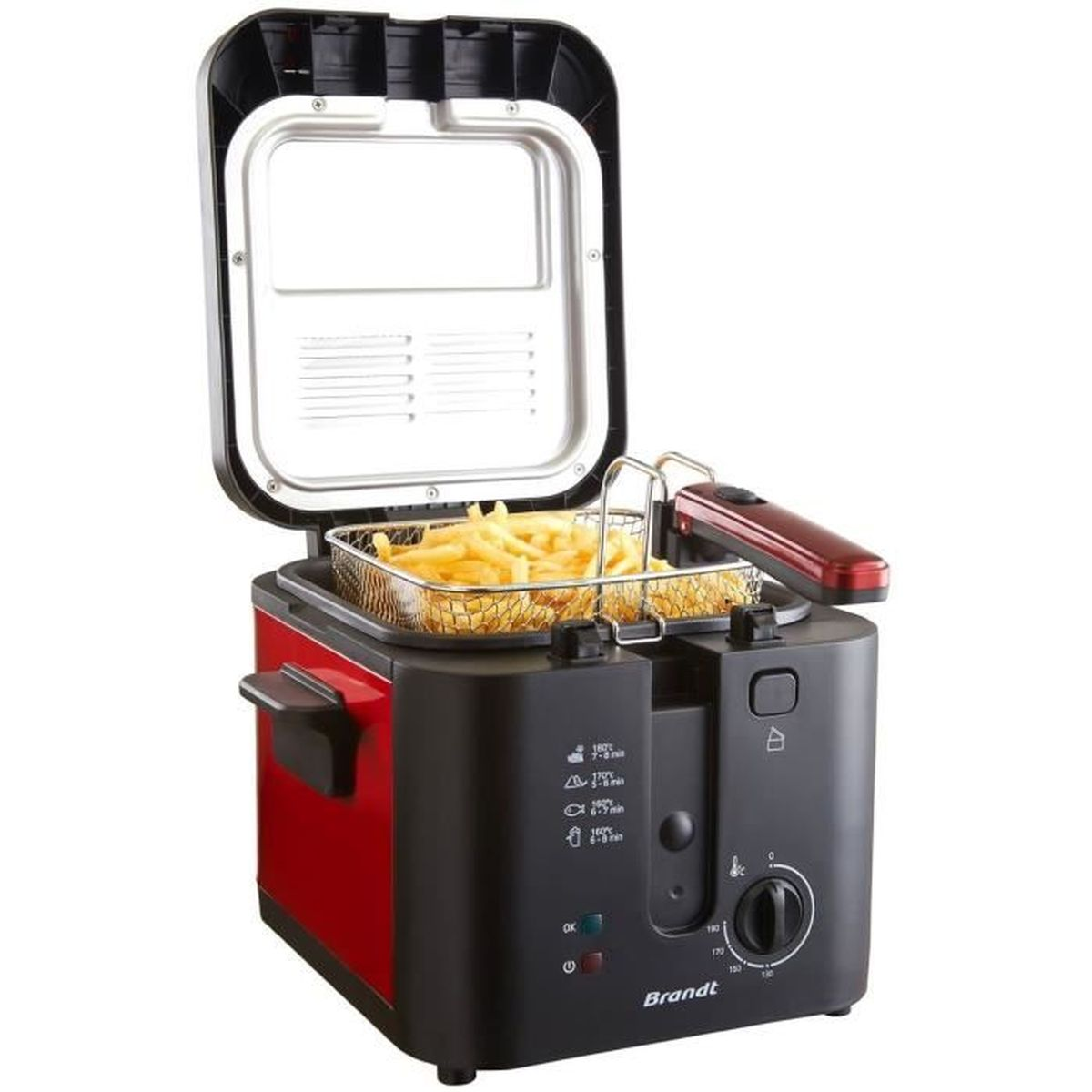 Czarna i czerwona frytownica Brandt z otwartą pokrywą, koszykiem frytek i czerwonym uchwytem.