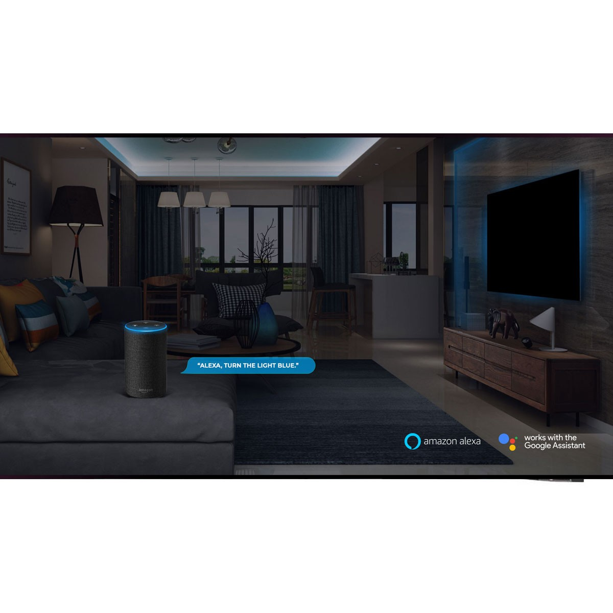 Woonkamer met een slimme speaker en LED-verlichting. Tekst: Alexa, zet het licht op blauw.