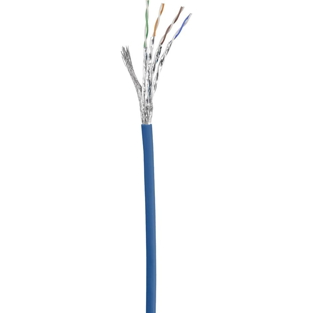 Cavo blu con fili metallici e colorati esposti. Sfondo bianco.