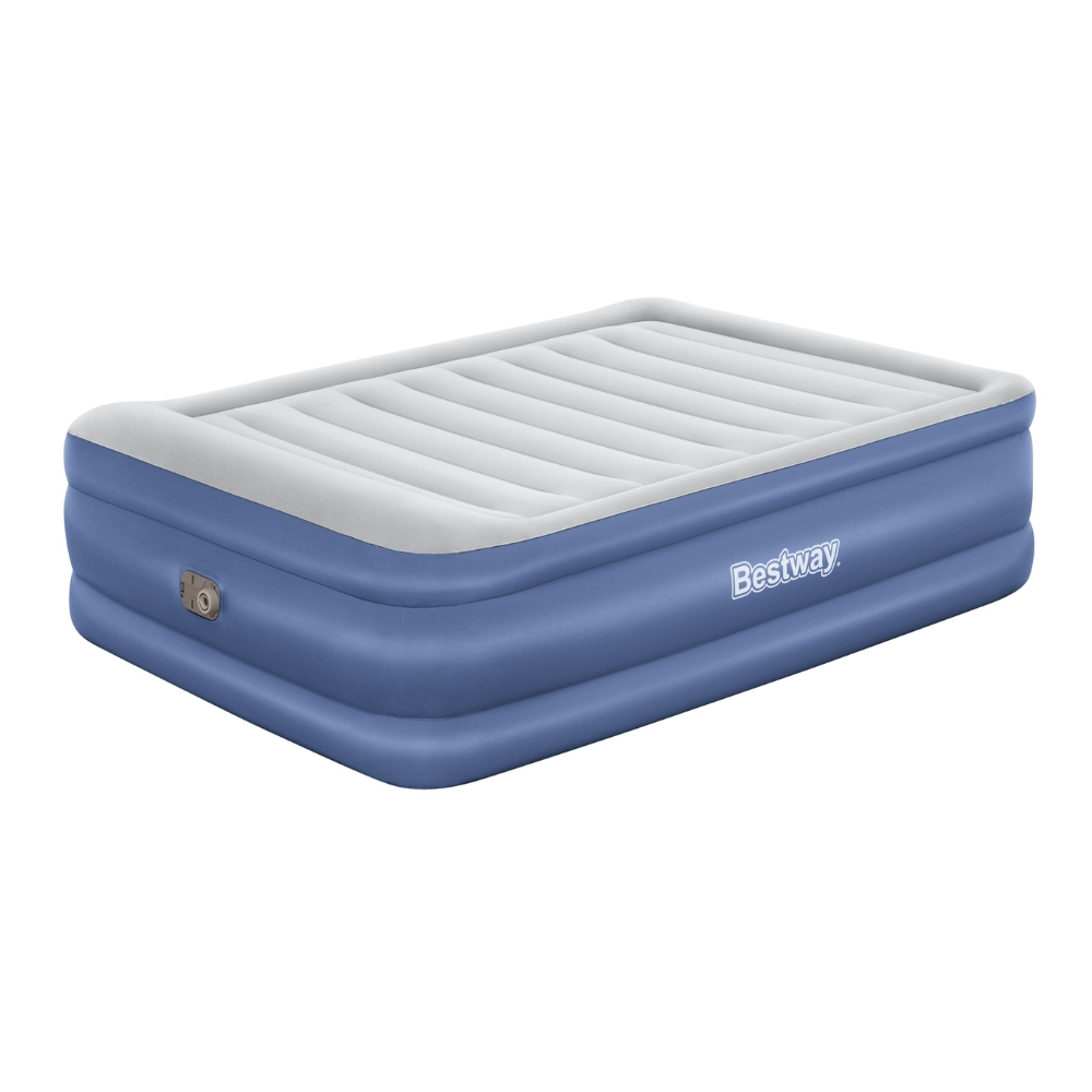 Matelas gonflable Bestway bleu et blanc sur fond blanc. Il est rectangulaire.