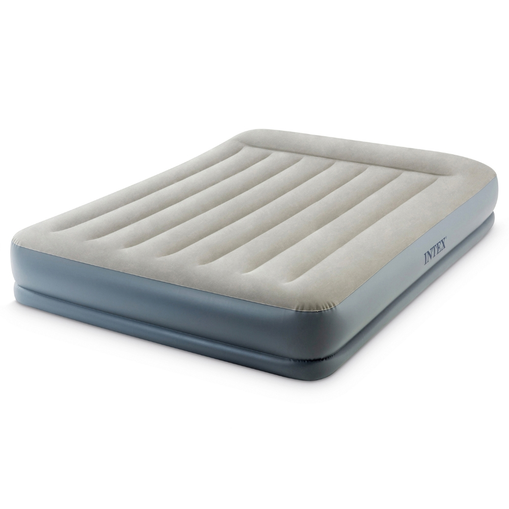 Grijze en beige Intex opblaasbare matras. Witte achtergrond.