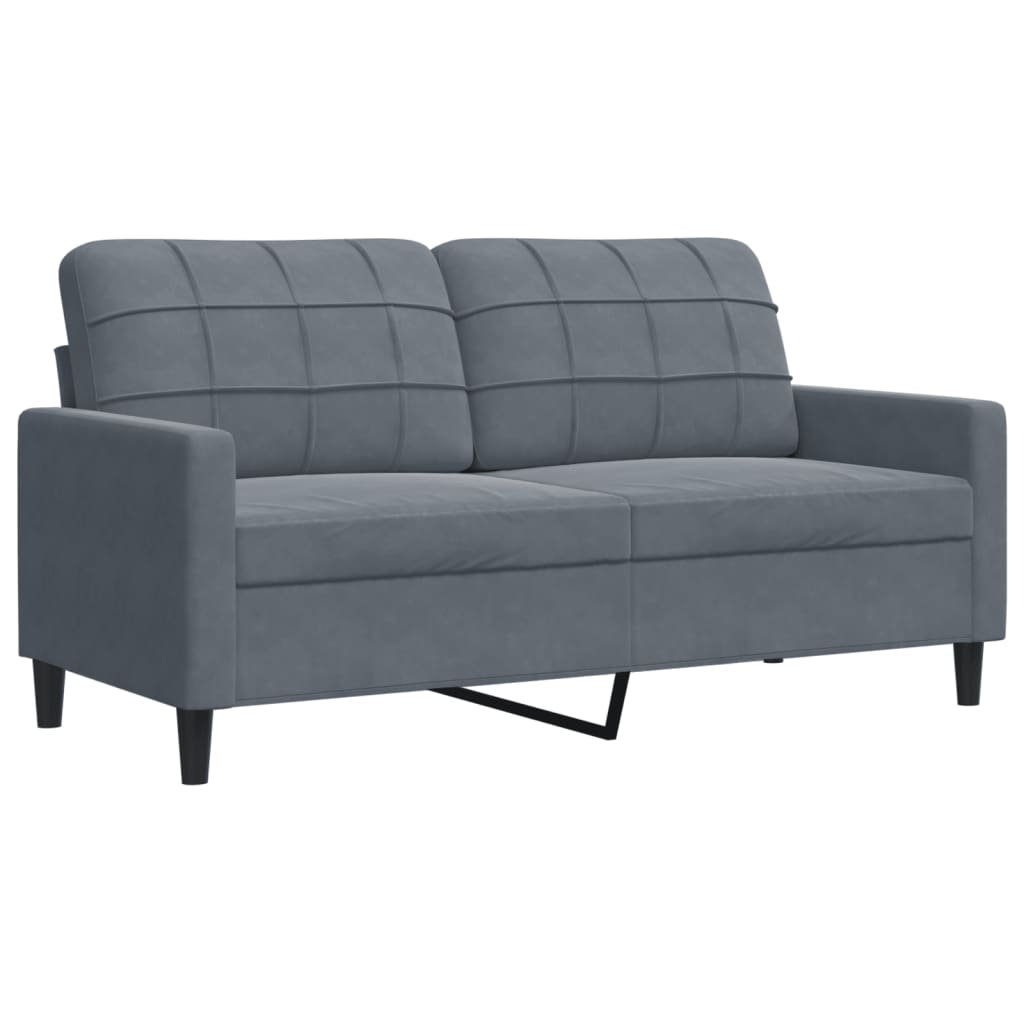 Graues Zweisitzer-Sofa mit gestepptem Design. Schwarze, abgewinkelte Beine. Neutraler Hintergrund.