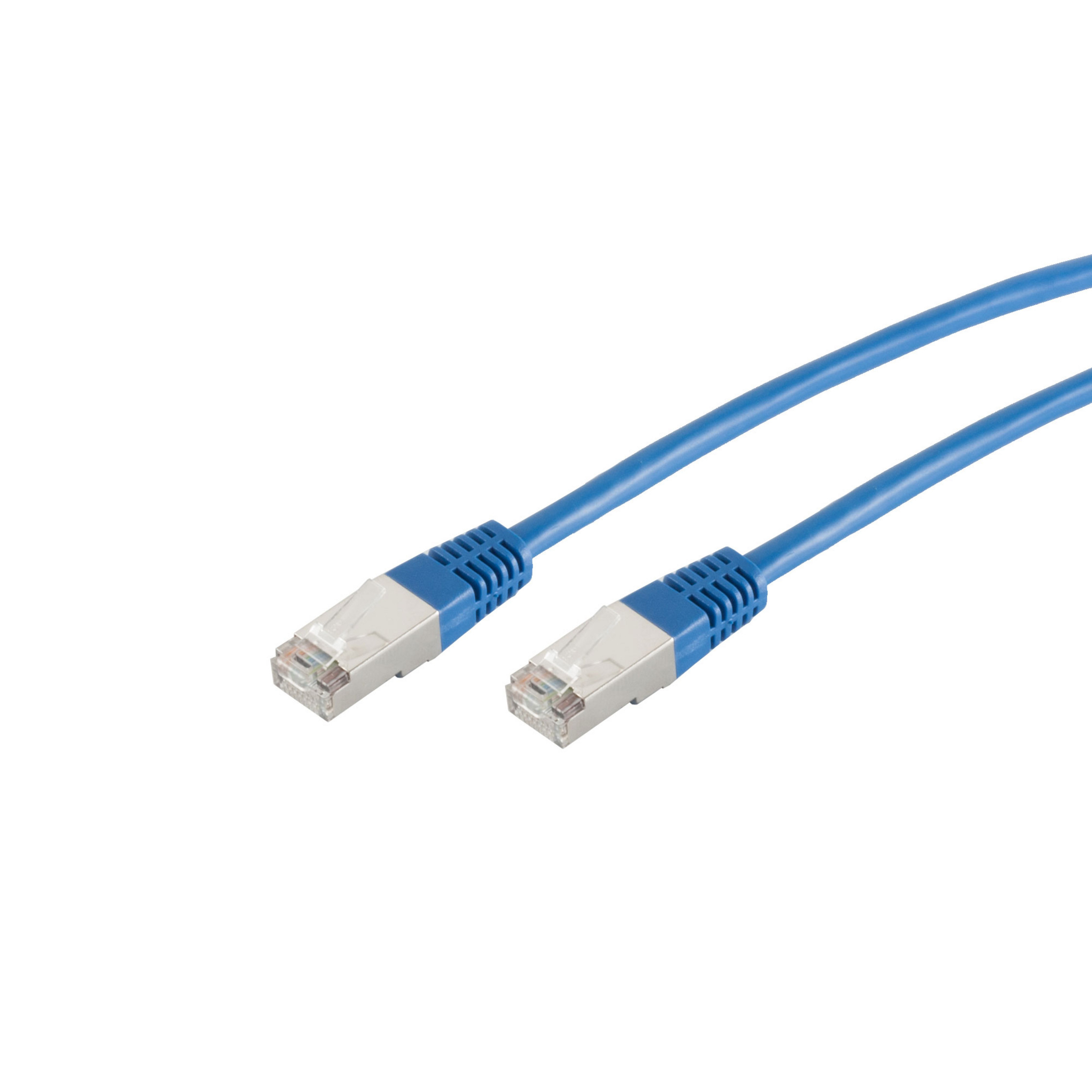 Zwei blaue Netzwerkkabel mit Steckern auf weißem Hintergrund.