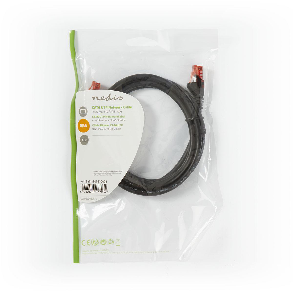 Un nuovo cavo di rete in un sacchetto di plastica trasparente con connettori RJ45 rossi.
