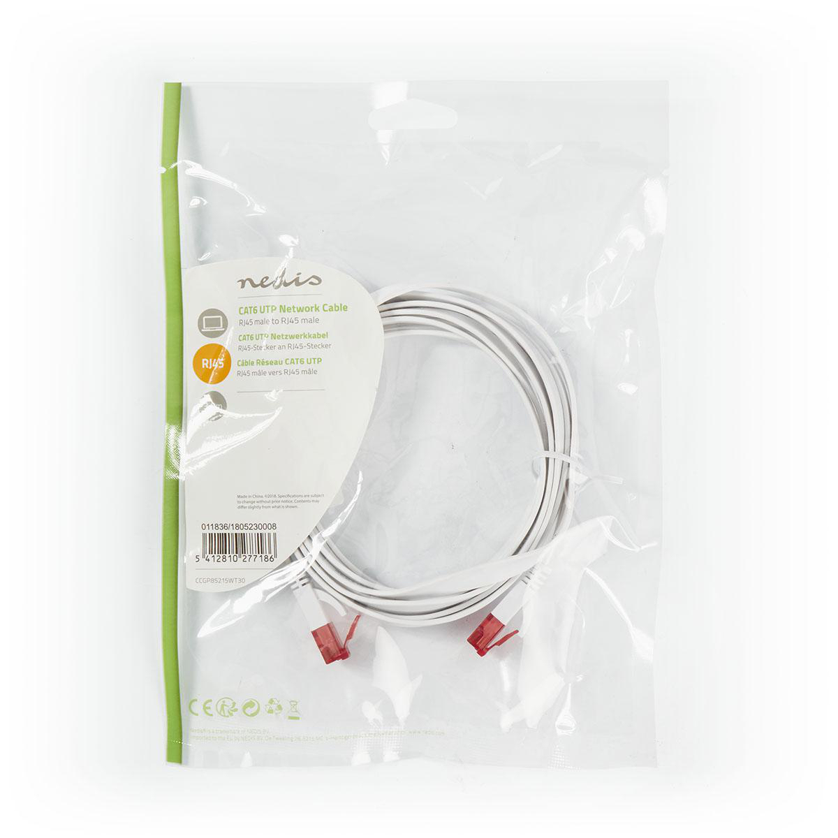 Cavo Ethernet bianco in un sacchetto di plastica, informazioni sul prodotto visibili. Connettori rossi alle estremità.