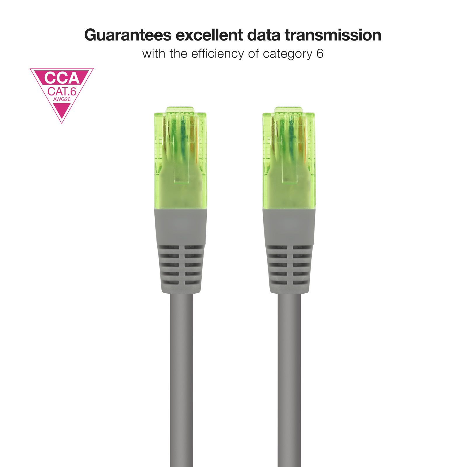 Twee grijze netwerkkabels met groene en transparante connectoren. Witte achtergrond.