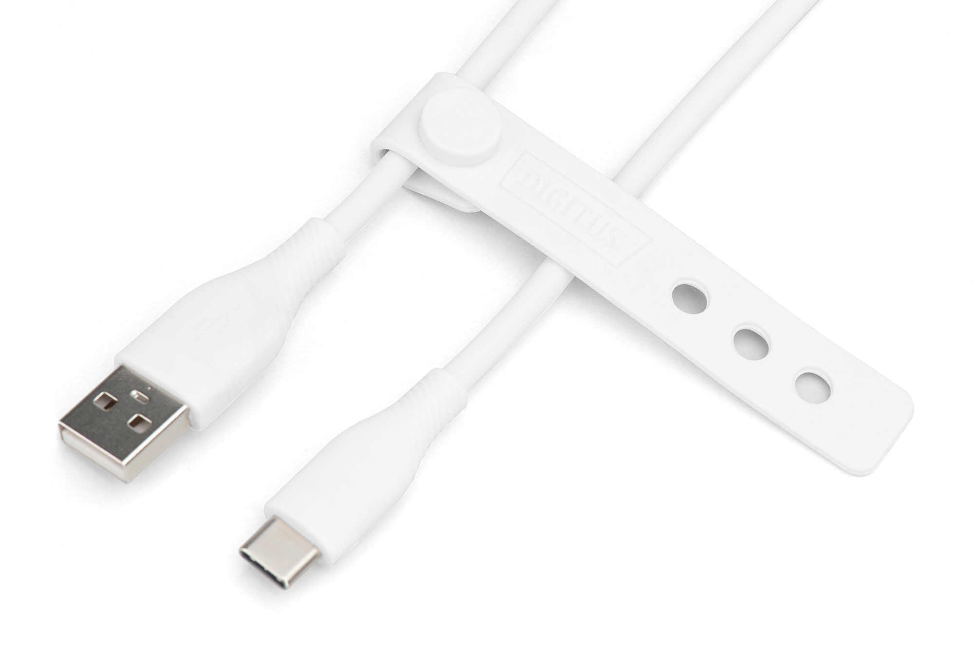 Câble USB-C vers USB blanc avec une sangle blanche, fond blanc.