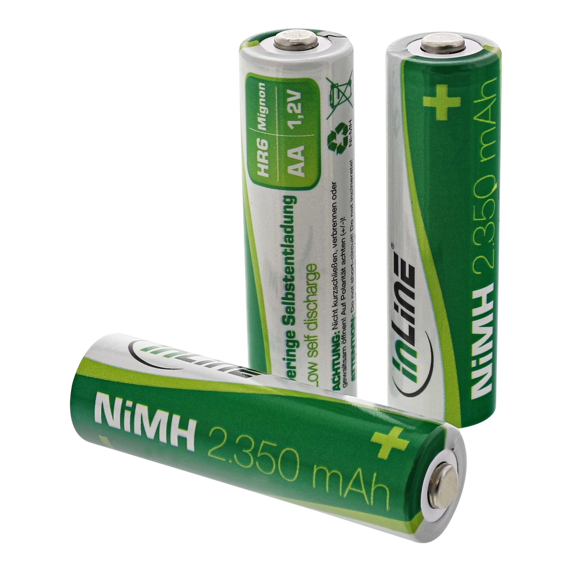 Tre batterie AA, etichette verdi e bianche, con la scritta 'NiMH 2.350 mAh'.