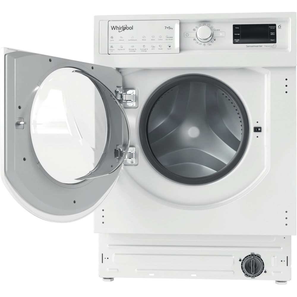 Lavadora Whirlpool blanca con la puerta abierta. Tambor interior visible.