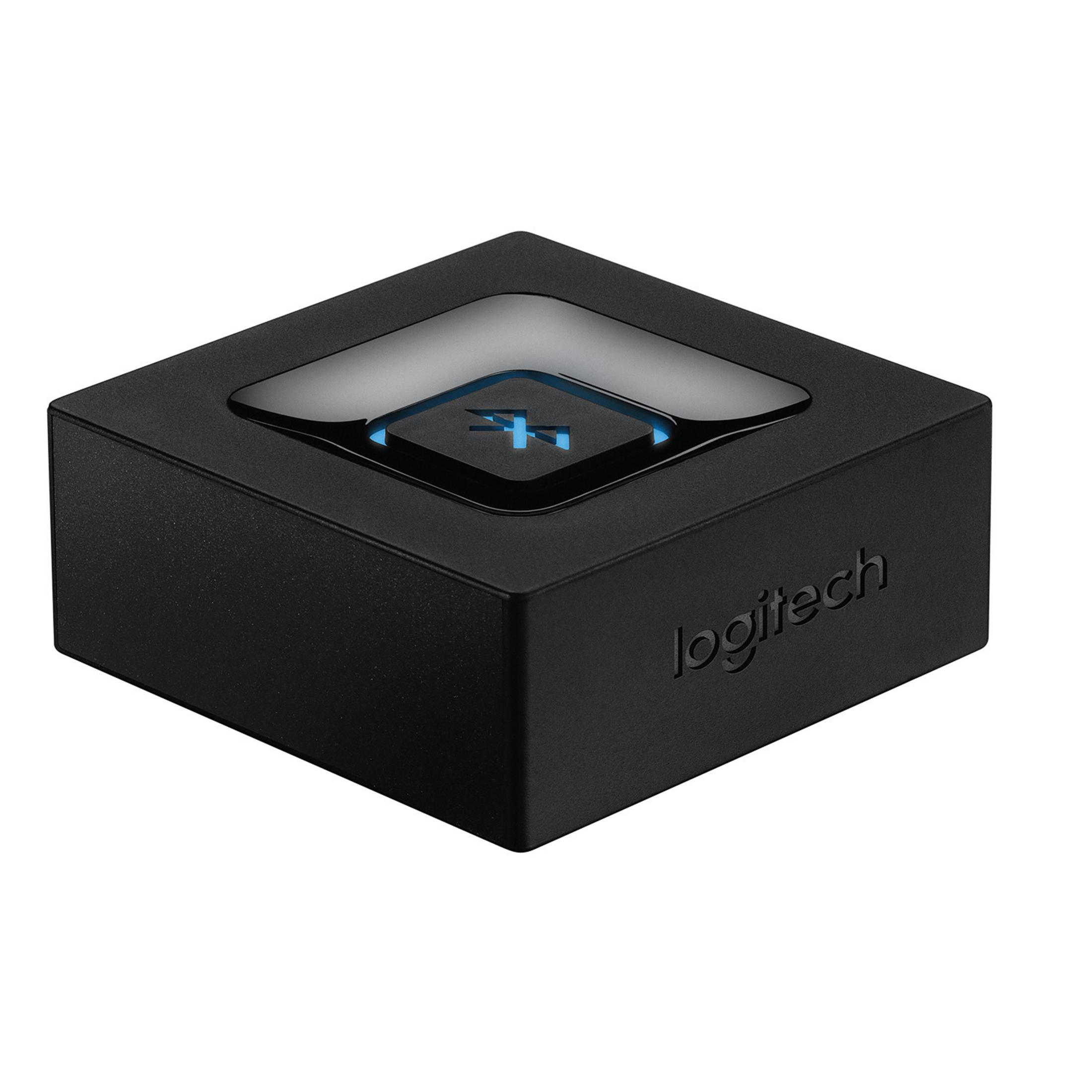 Ein schwarzes quadratisches Gerät mit Bluetooth-Logo oben, Logitech-Logo, weißer Hintergrund.