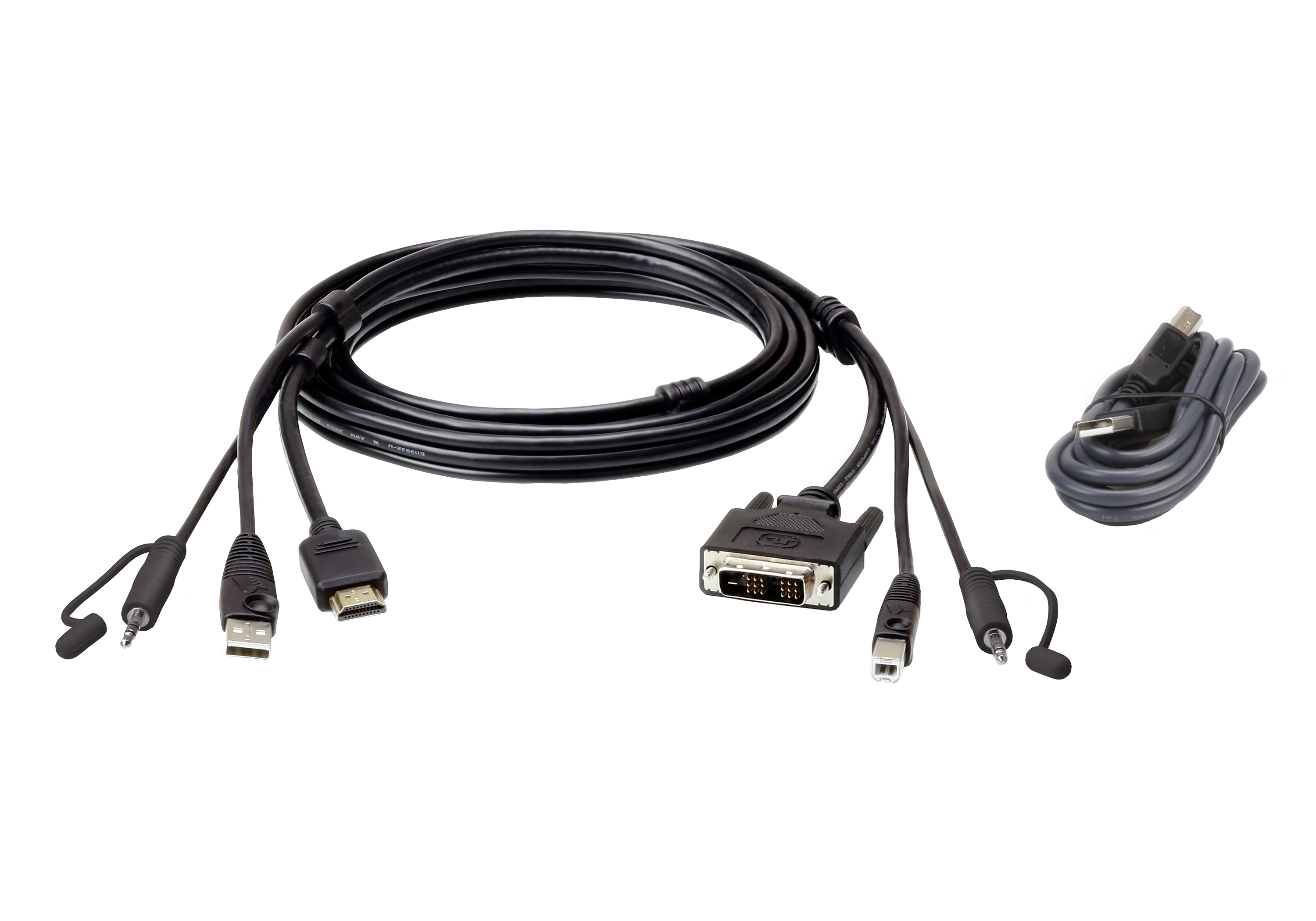 Cavi assortiti, tra cui HDMI, DVI e USB, disposti su una superficie bianca.