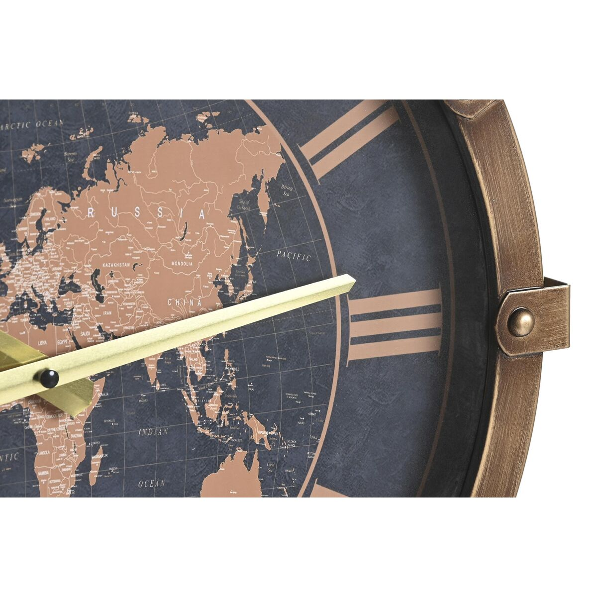 Orologio con mappa del mondo. Le lancette indicano le 5:15. Cornice bronzo, mappa nera e marrone.