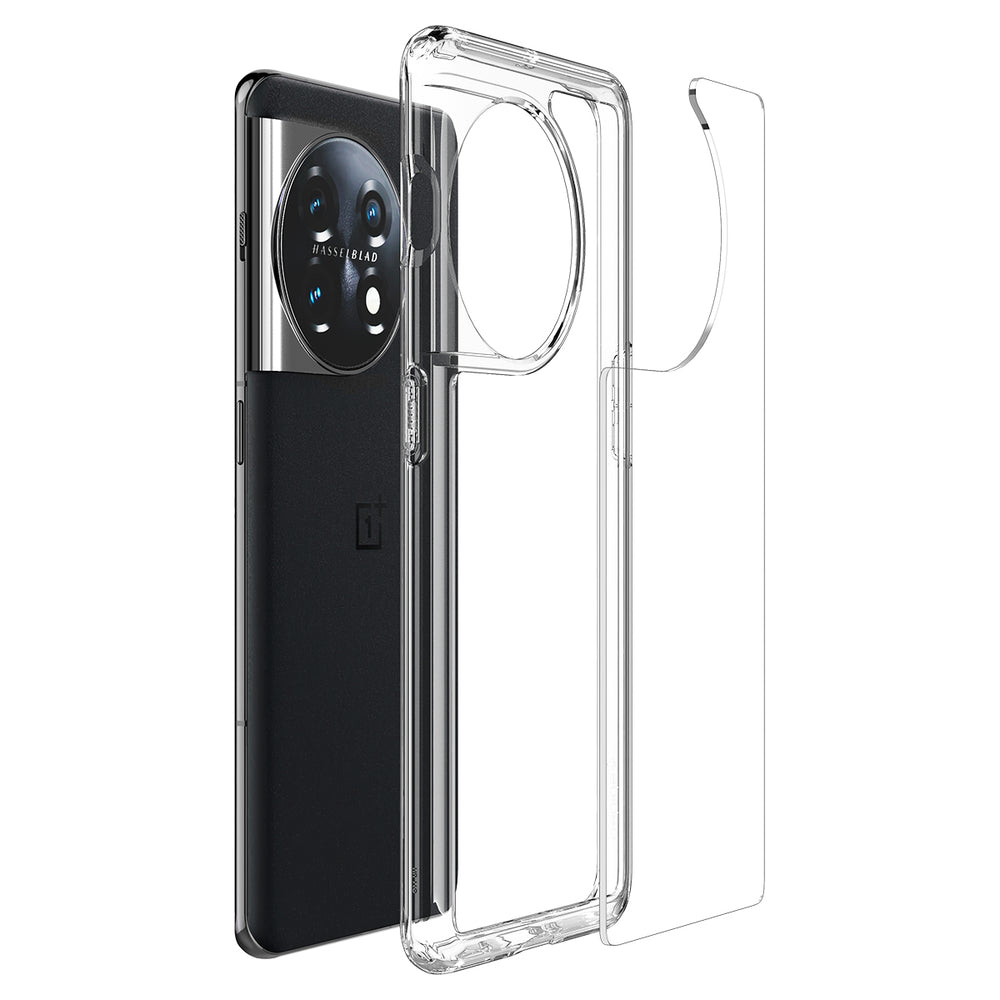 Uno smartphone nero con una custodia trasparente è accanto a una copertura di plastica trasparente.