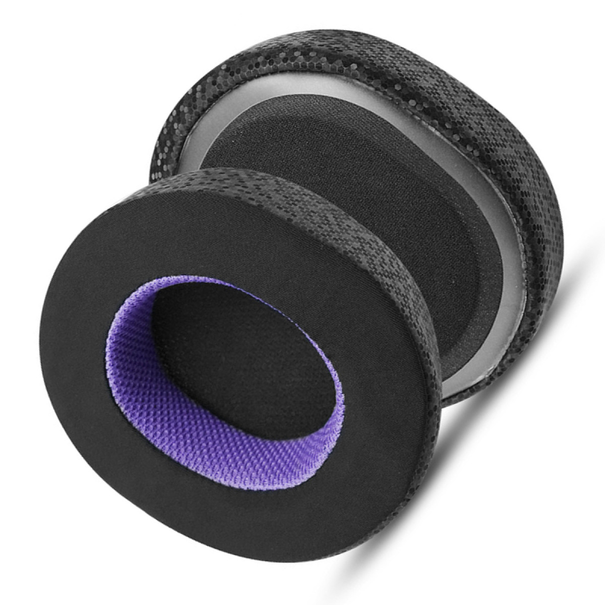 Due cuscinetti auricolari neri con tessuto interno viola.