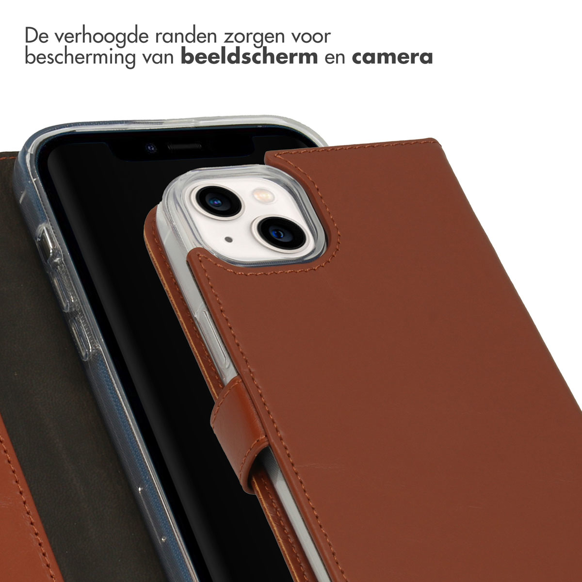 Bruine leren telefoonhoes met telefoon erin, tekst in het Nederlands.