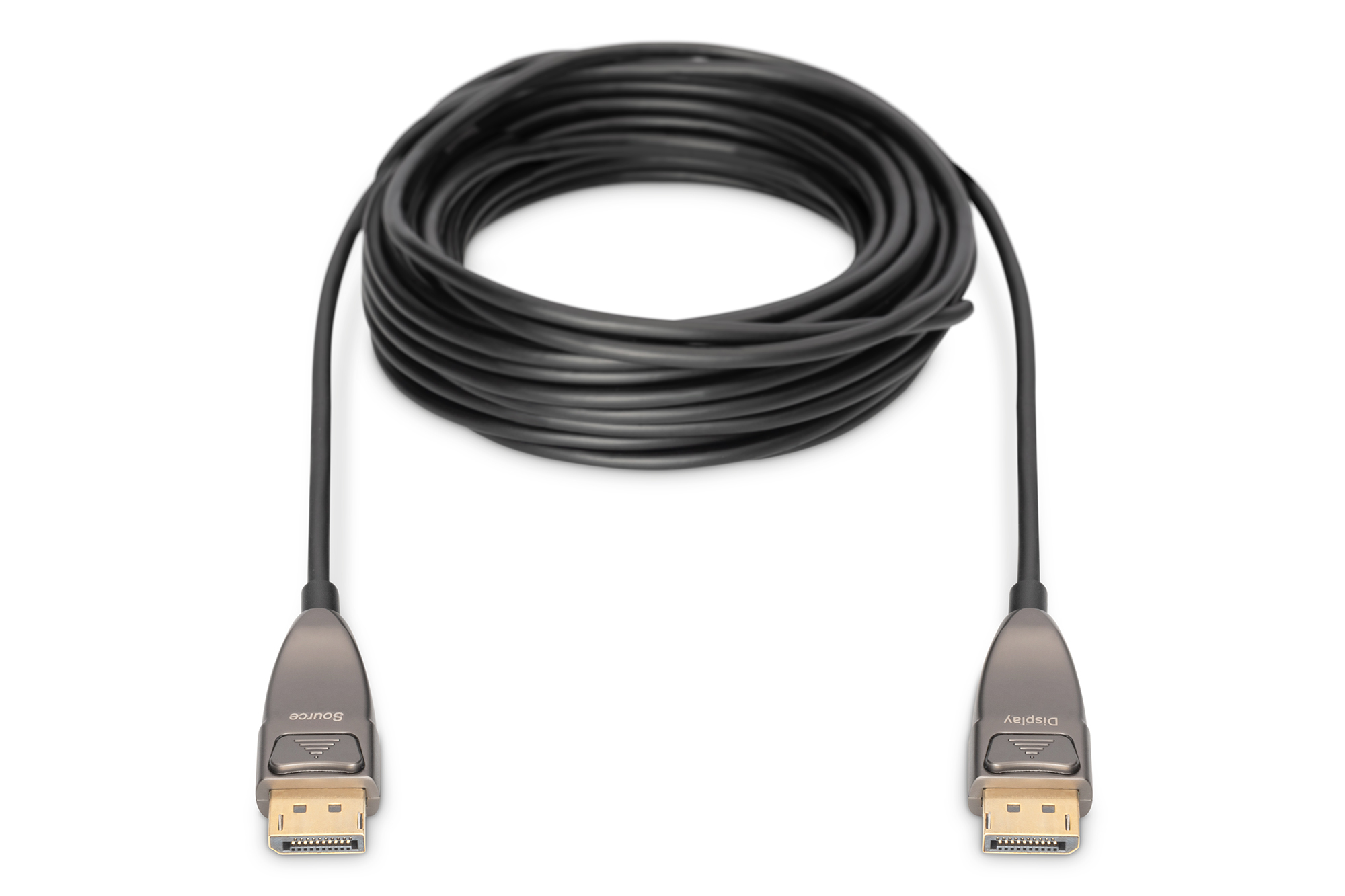 Câble DisplayPort noir enroulé. Les connecteurs sont aux extrémités.