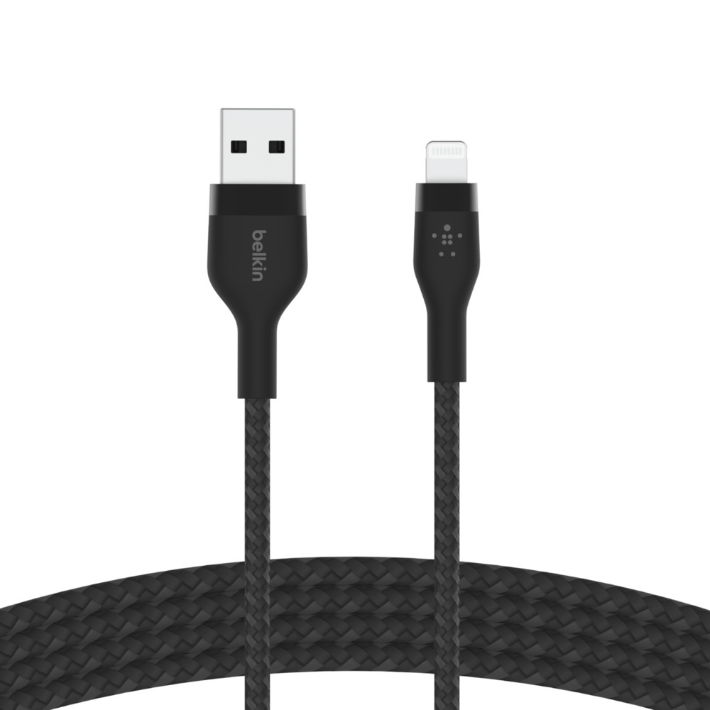 Czarny pleciony kabel USB do Lightning z marką Belkin na białym tle.