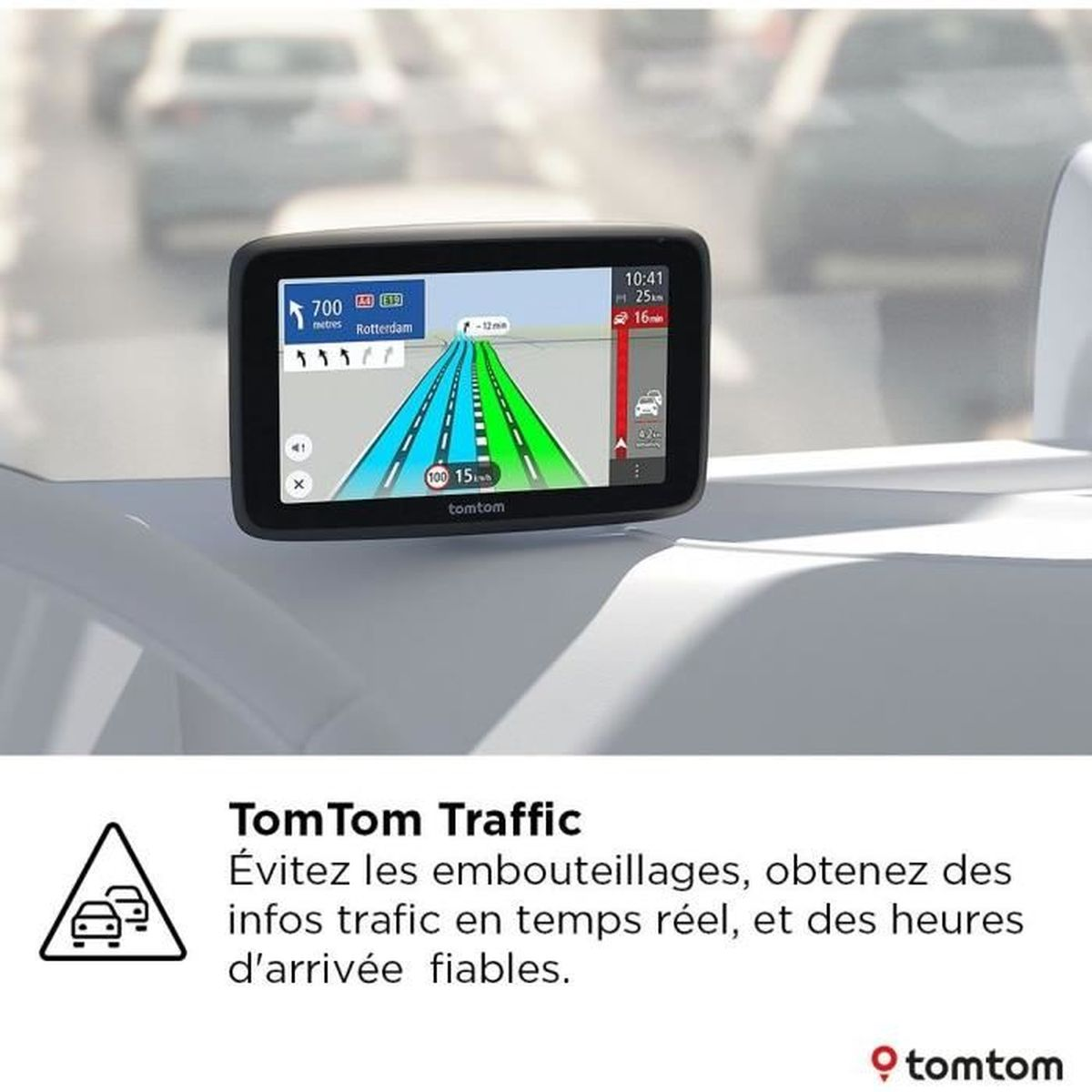 Urządzenie GPS zamontowane na desce rozdzielczej samochodu wyświetla mapę z kierunkami trasy, pokazując informacje o ruchu i czas przybycia.
